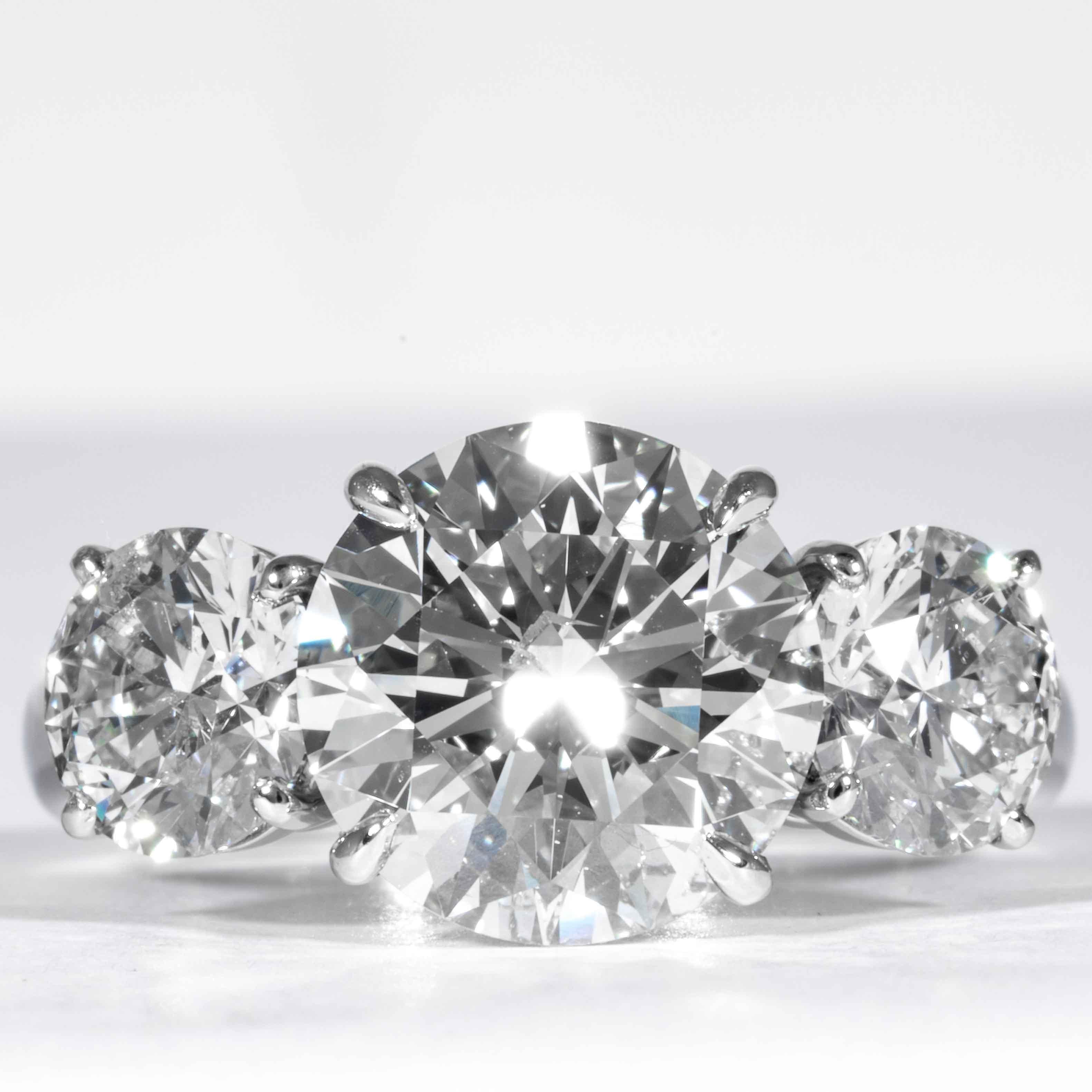 Taglio rotondo Anello con diamante brillante rotondo Shreve, Crump & Low certificato GIA da 3,99 carati J SI2 in vendita