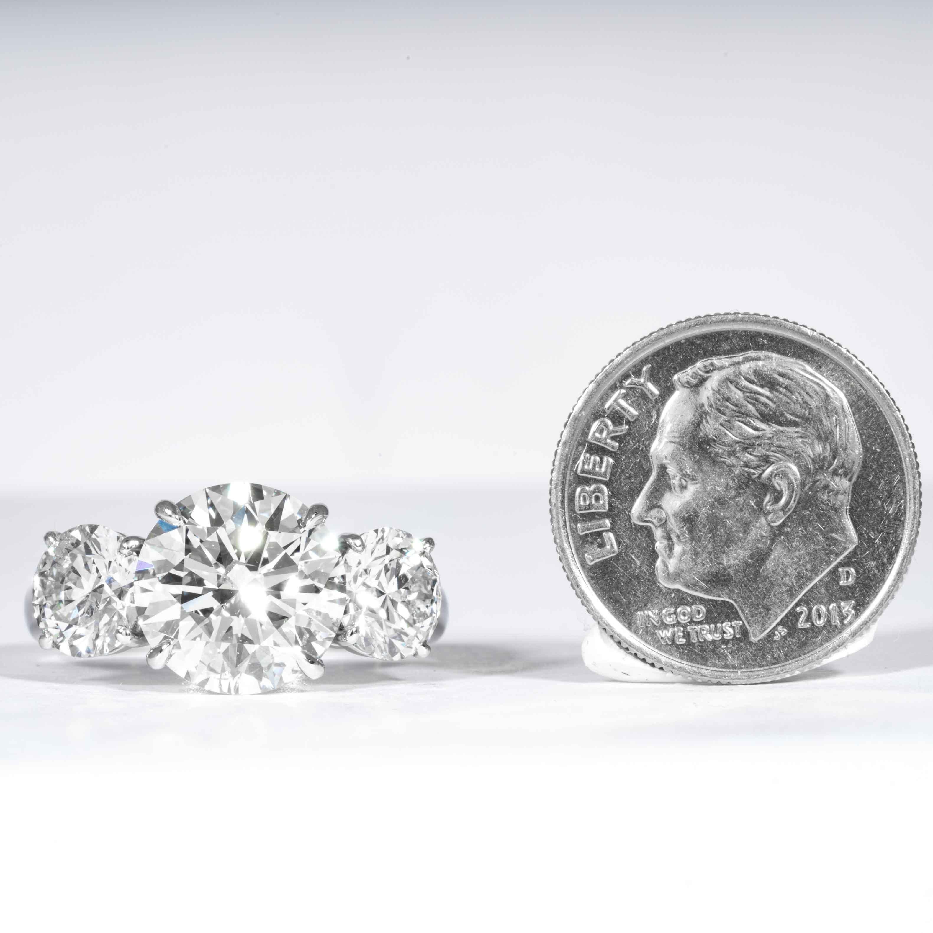 Shreve, Crump & Low, GIA-zertifizierter 3,99 Karat J SI2 runder Brillant-Diamantring im Angebot 3