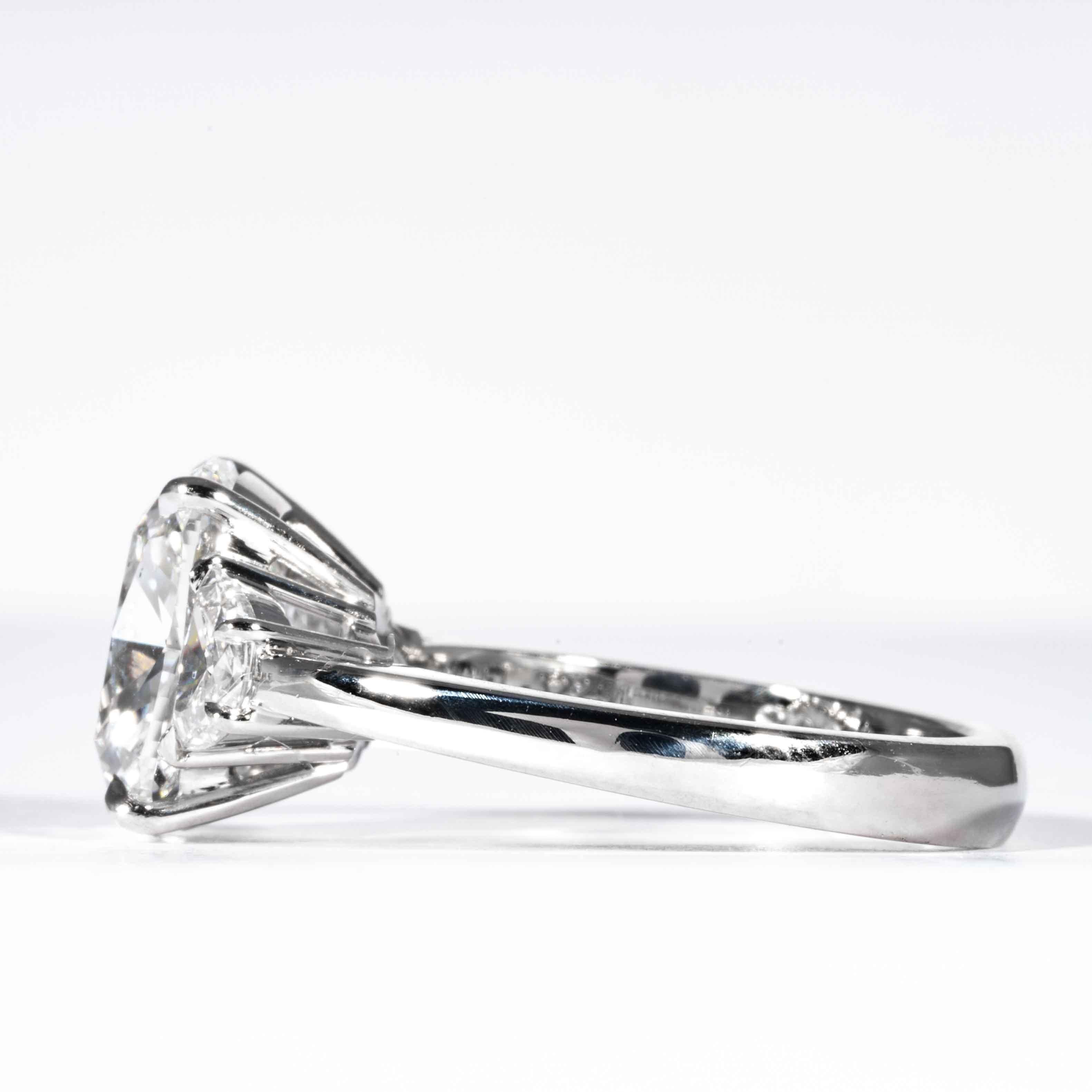 Women's Shreve, Crump & Low GIA Certified 4.10 Carat E SI1 Cushion Cut Diamond Plat Ring