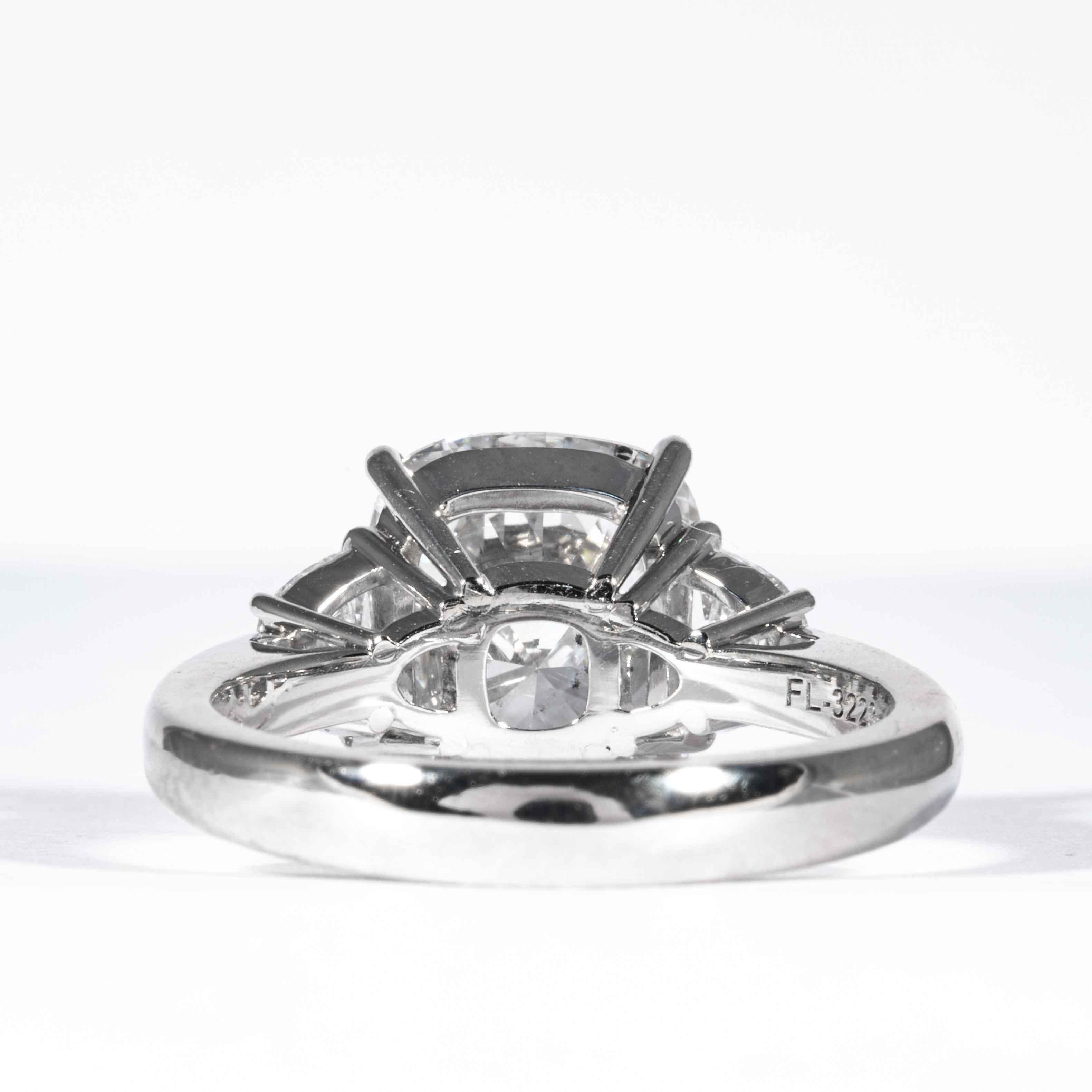 Shreve, Crump & Low GIA Certified 4.10 Carat E SI1 Cushion Cut Diamond Plat Ring 1