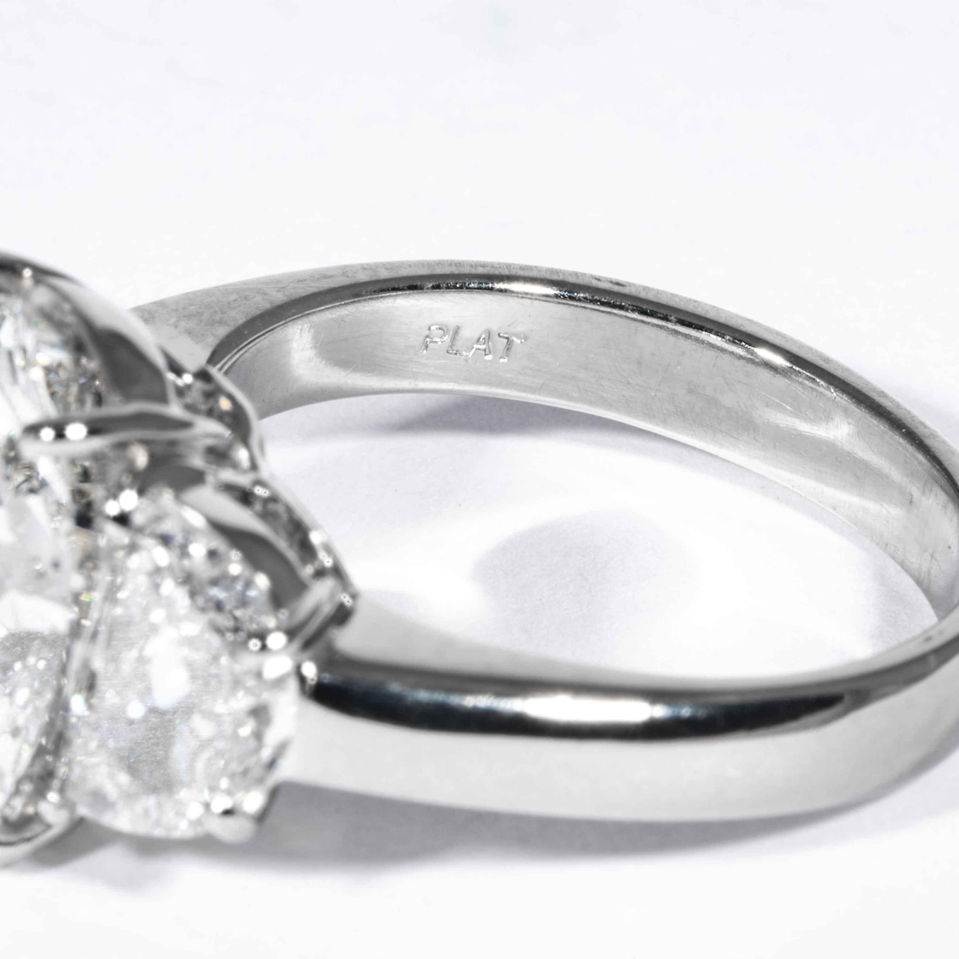 Shreve, Crump & Low GIA Certified 4.12 Carat G SI1 Oval Cut Diamond 3-Stone Ring 1
