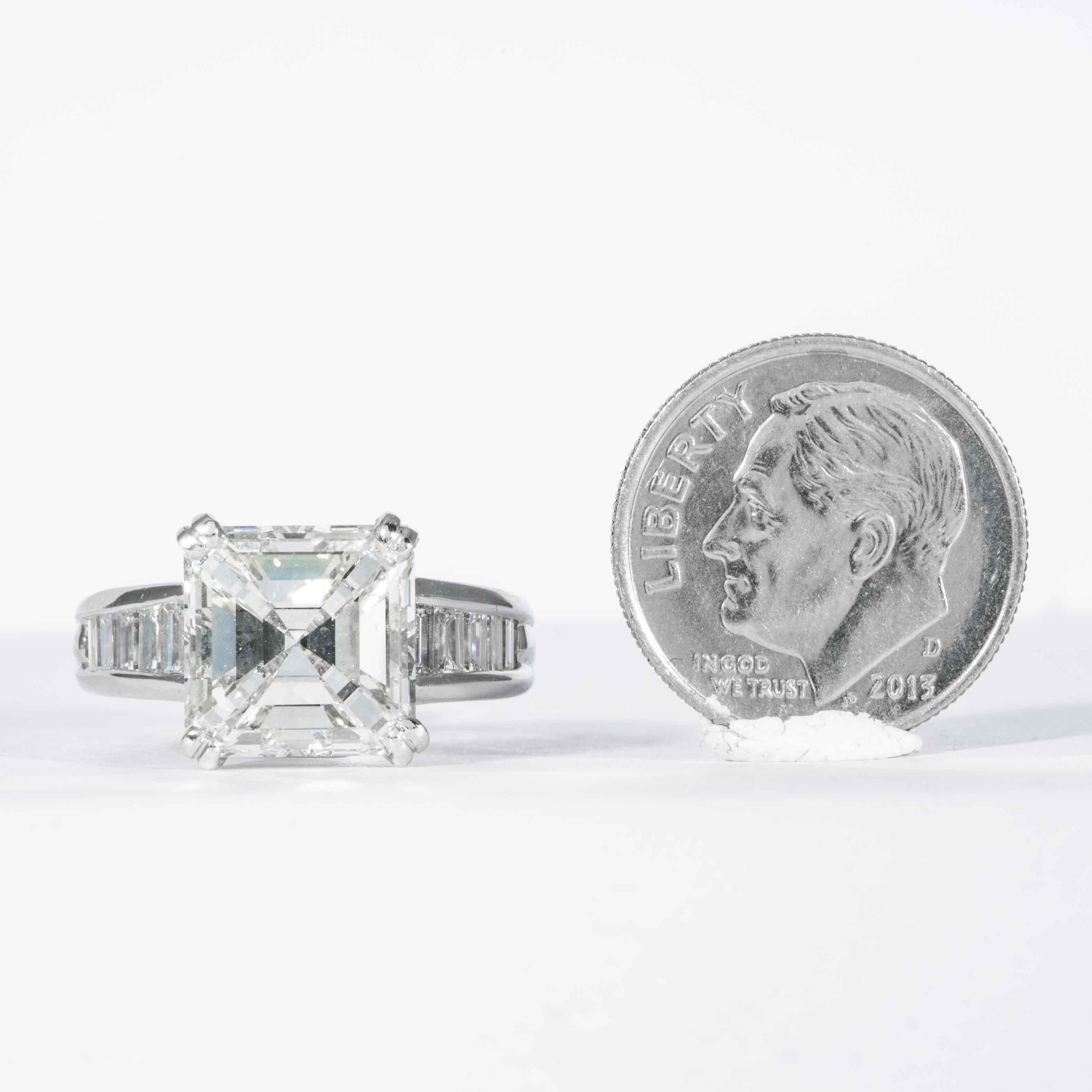 Women's Shreve, Crump & Low GIA Certified 5.01 Carat Square Emerald Cut Diamond Ring For Sale