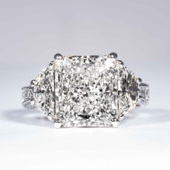 Shreve, Crump & Low GIA Certified 5.07 Carat I VS2 Radiant Cut Diamond Plat Ring