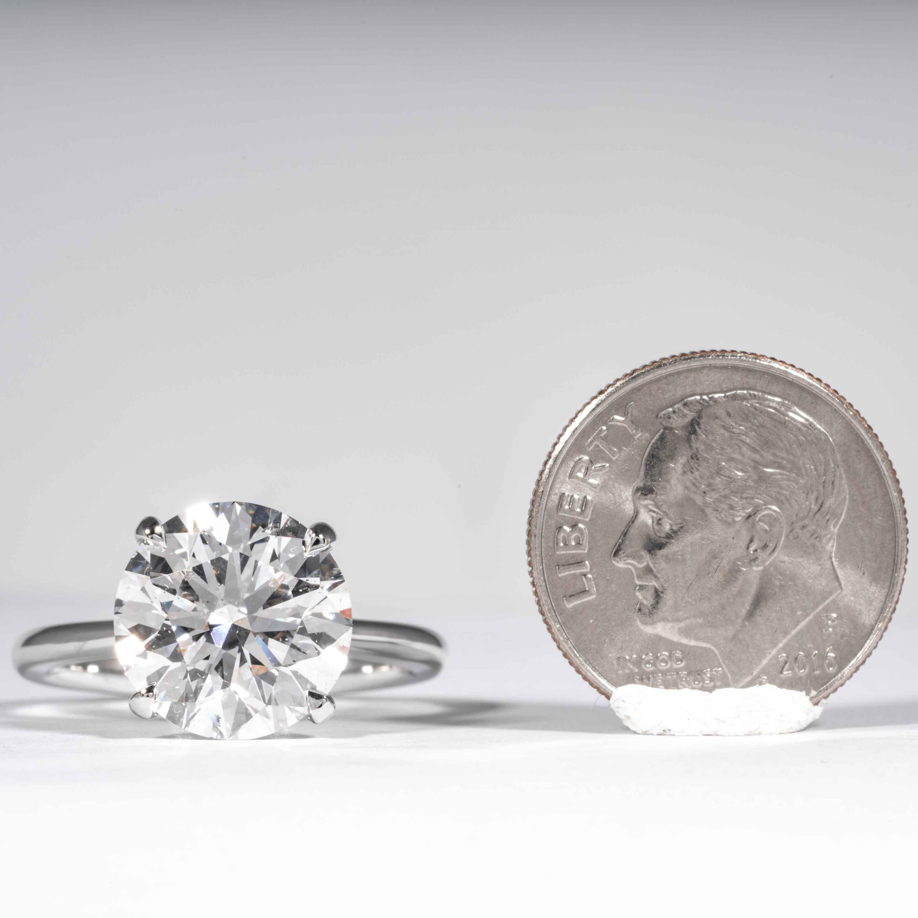 Women's Shreve, Crump & Low GIA Certified 5.12 Carat E SI1 Round Brilliant Diamond Ring For Sale