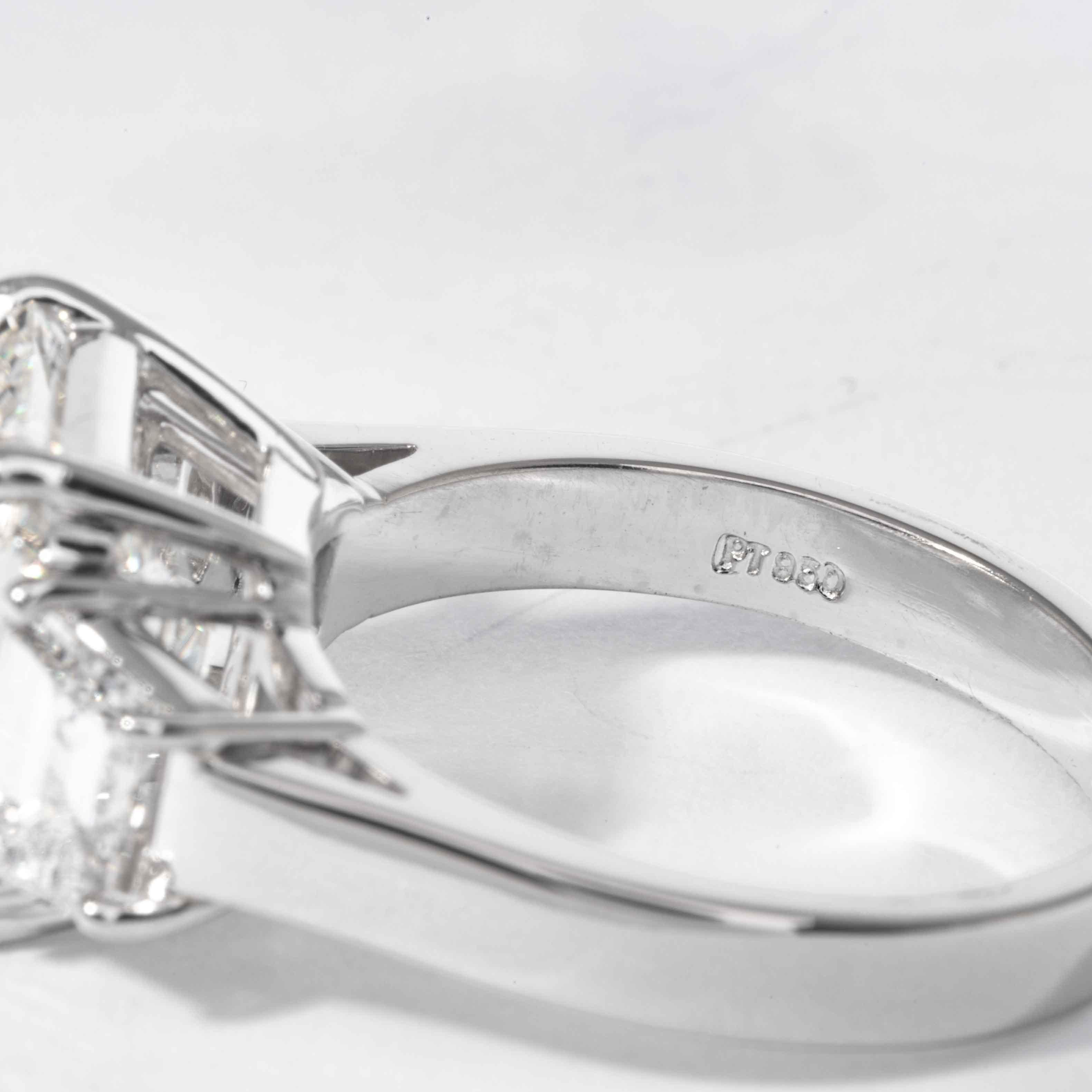 Bague Shreve, Crump & Low en plaqué diamant taille émeraude 5,13 carats certifié GIA J VS2 en vente 1