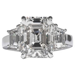 Bague Shreve, Crump & Low en plaqué diamant taille émeraude 5,13 carats certifié GIA J VS2