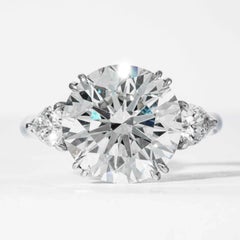 Shreve, Crump & Low GIA Certified 5.90 Carat K VS2 Round Brilliant Diamond Ring