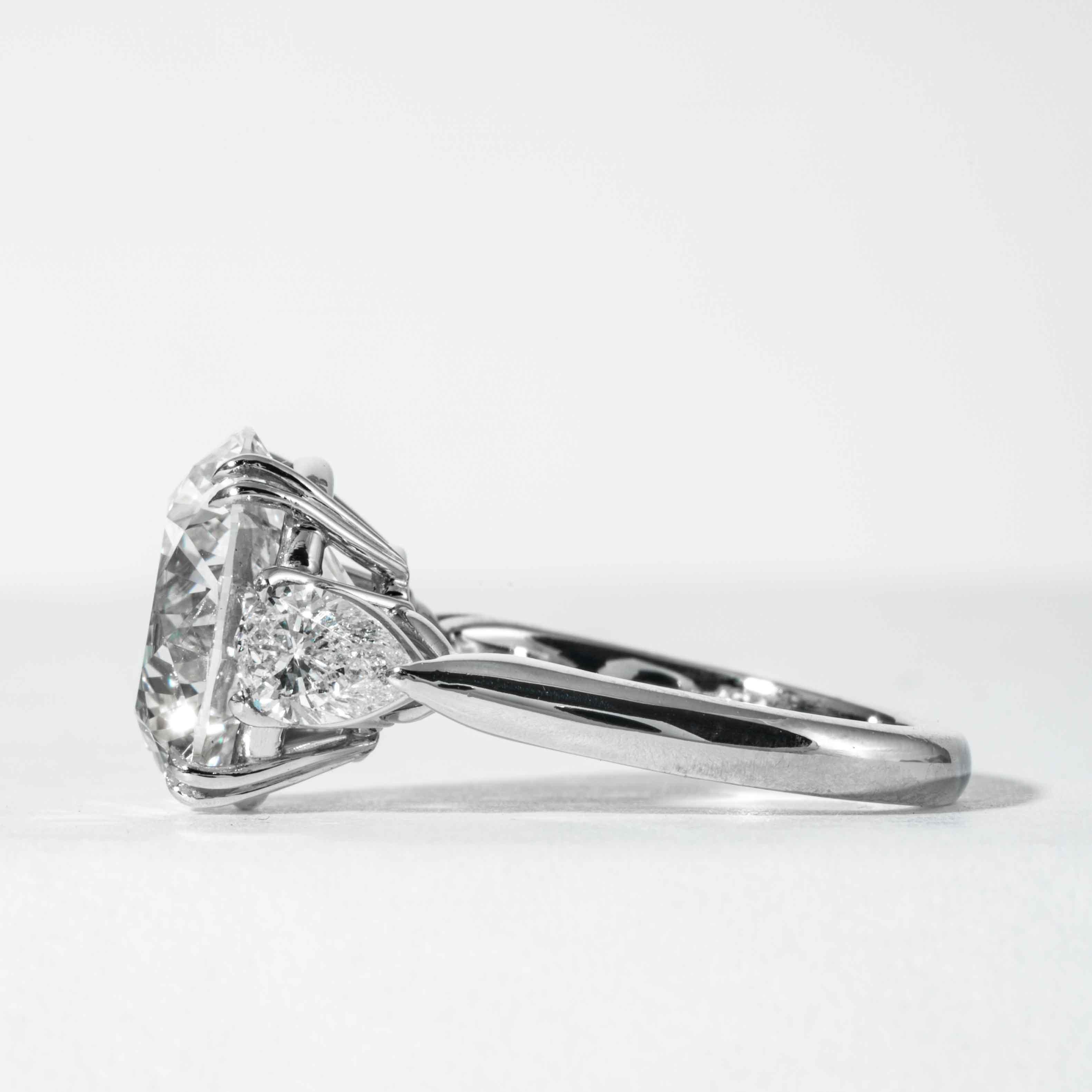 Shreve, Crump & Low GIA-zertifizierter 5,90 Karat K VS2 runder Brillant-Diamantring Damen im Angebot