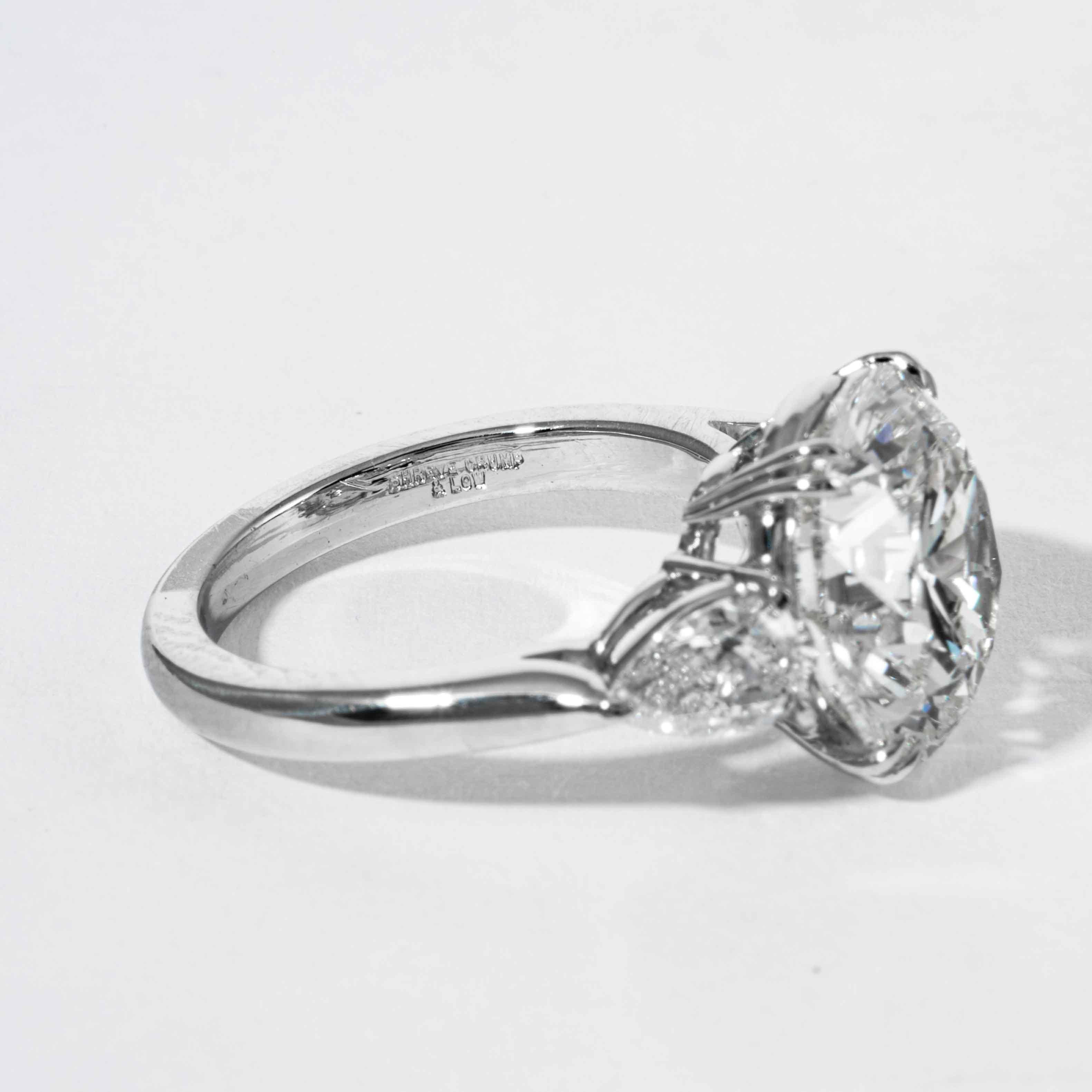 Round Cut Shreve, Crump & Low GIA Certified 5.90 Carat K VS2 Round Brilliant Diamond Ring For Sale
