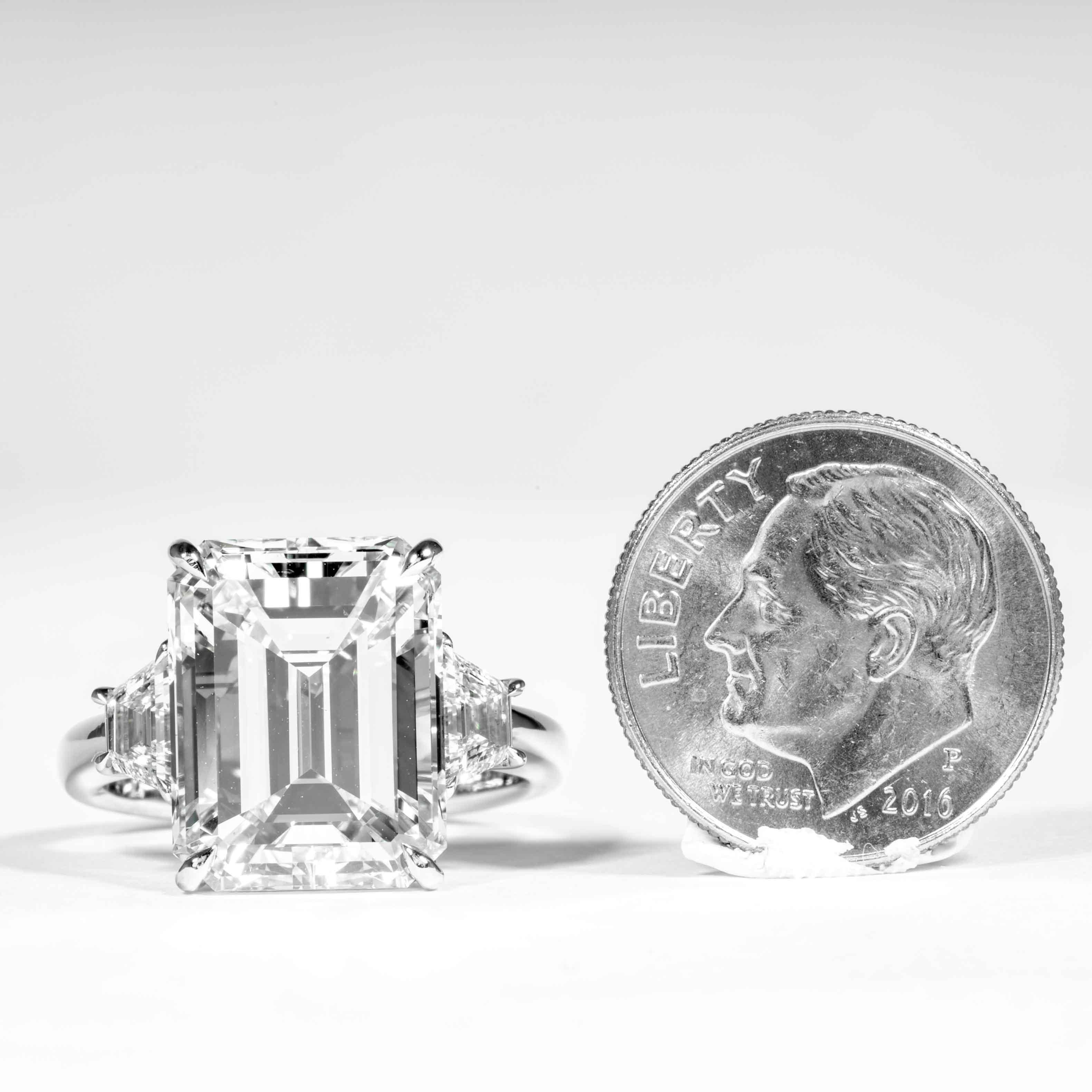 Bague Shreve, Crump & Low avec diamant taille émeraude de 8,97 carats certifié GIA, G VS2 en vente 3