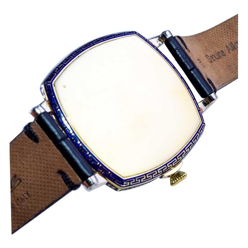 cartier incurve