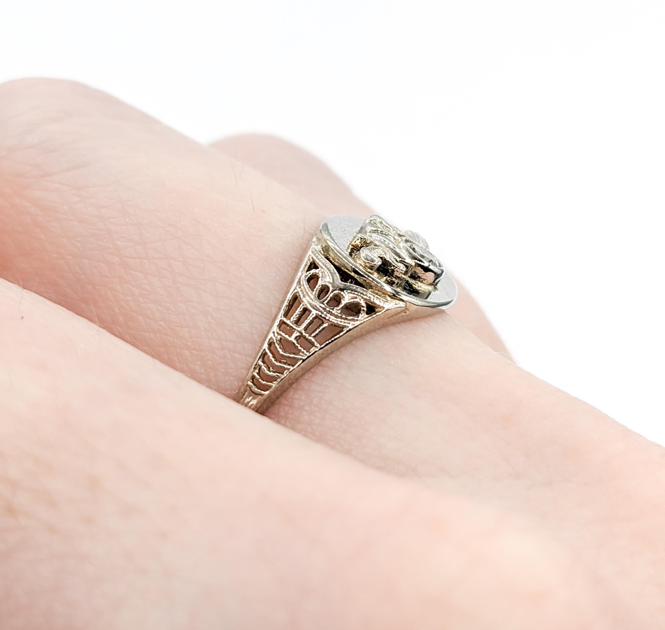 Round Cut Shriner Diamond Filigree Ring in White Gold For Sale