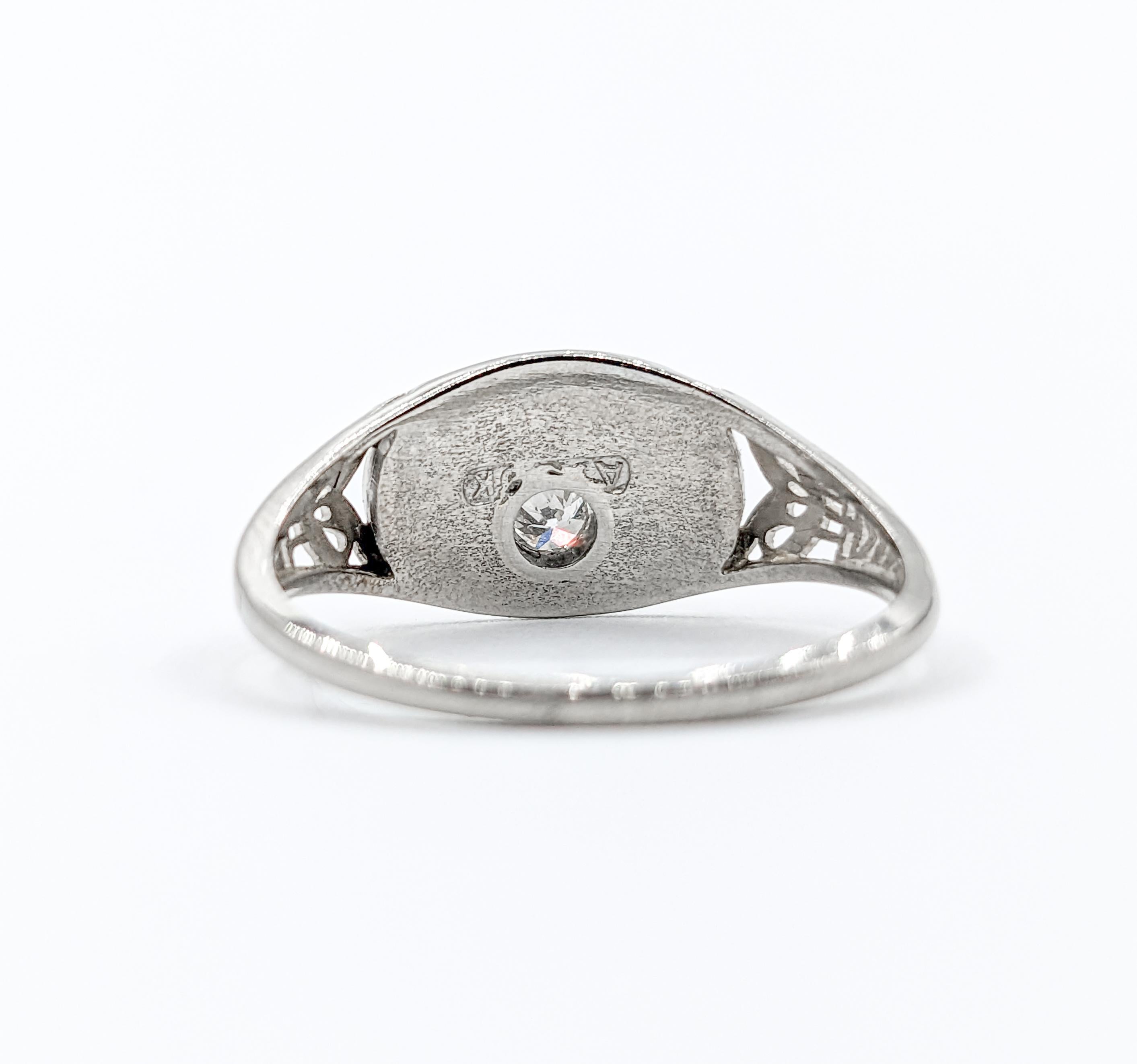 Women's Shriner Diamond Filigree Ring in White Gold For Sale