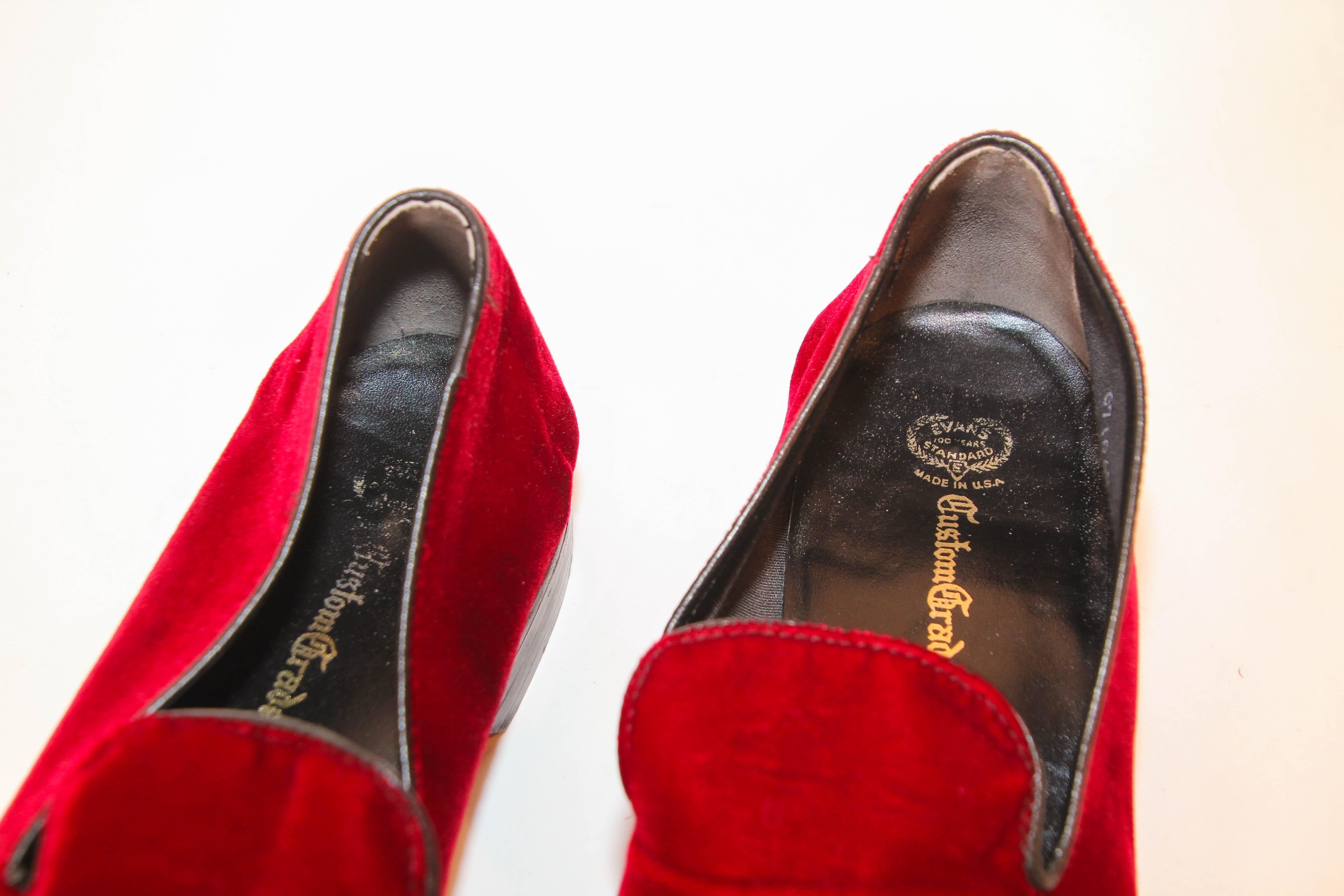 Women's or Men's Shriner Red Velvet Shoes Embroidery Loafers Slip On Size 8.5 For Sale