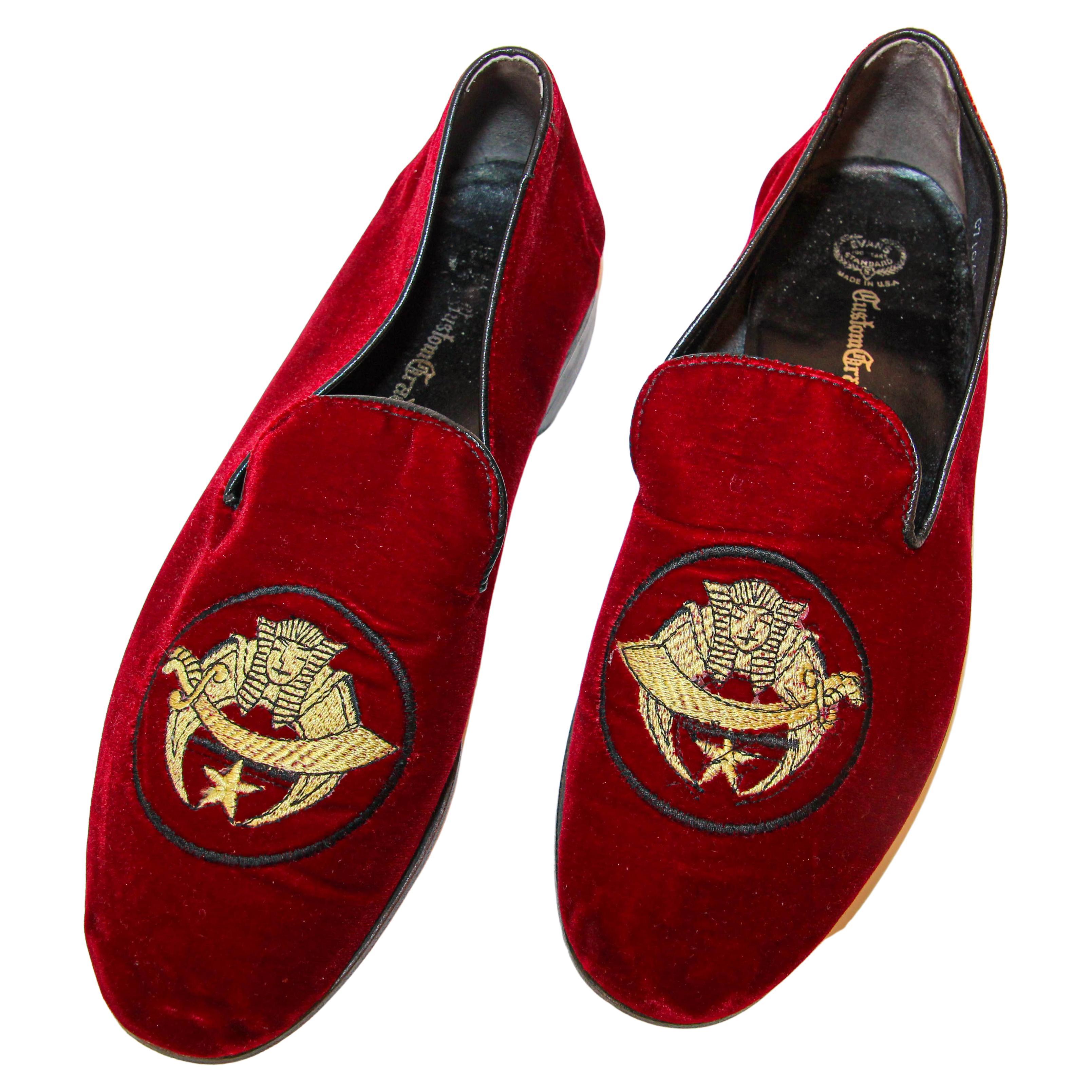 Shriner Red Velvet Shoes Embroidery Loafers Slip On Size 8.5 For Sale