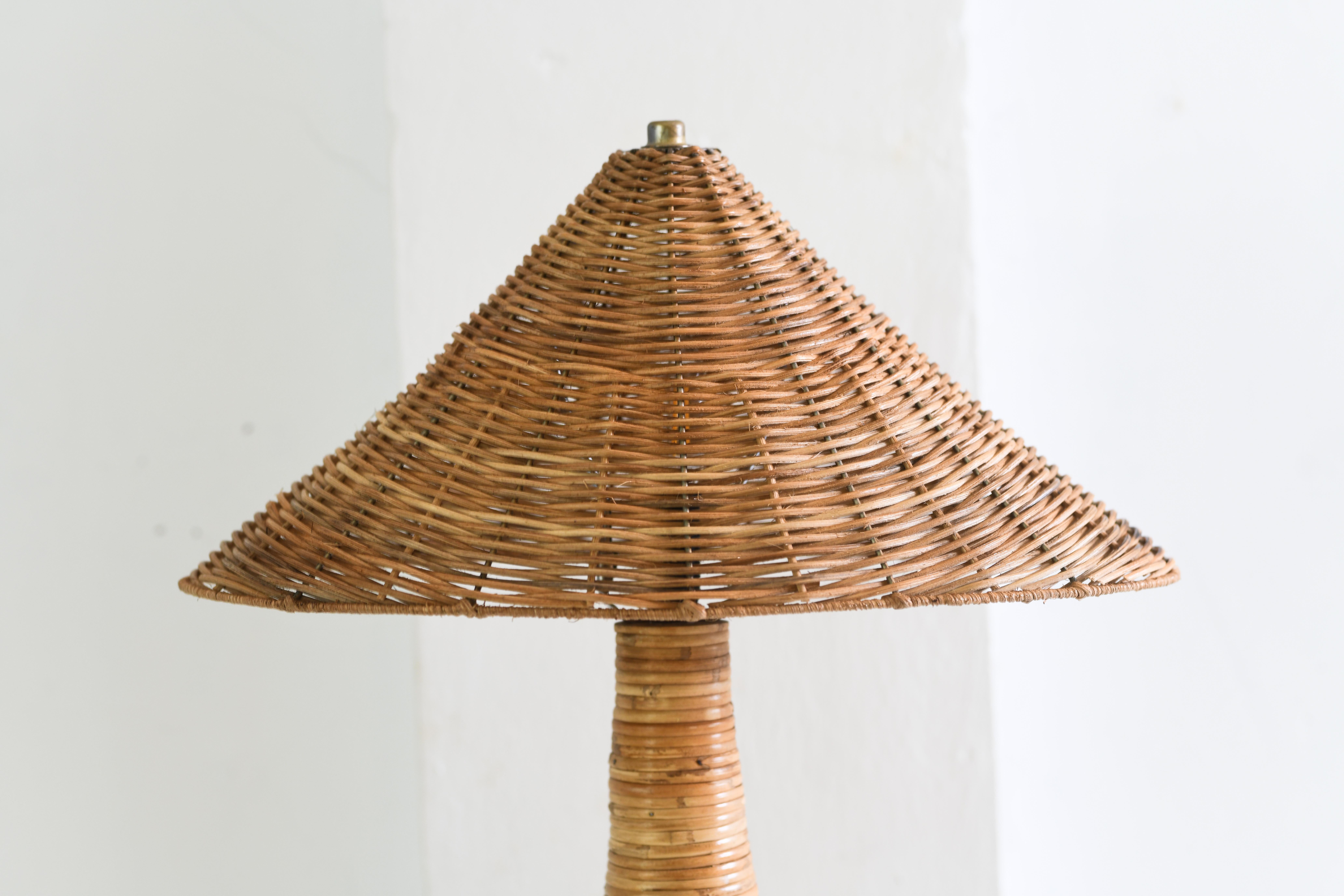 Hand-Crafted Rattan Table Lamp Wicker Shade For Sale