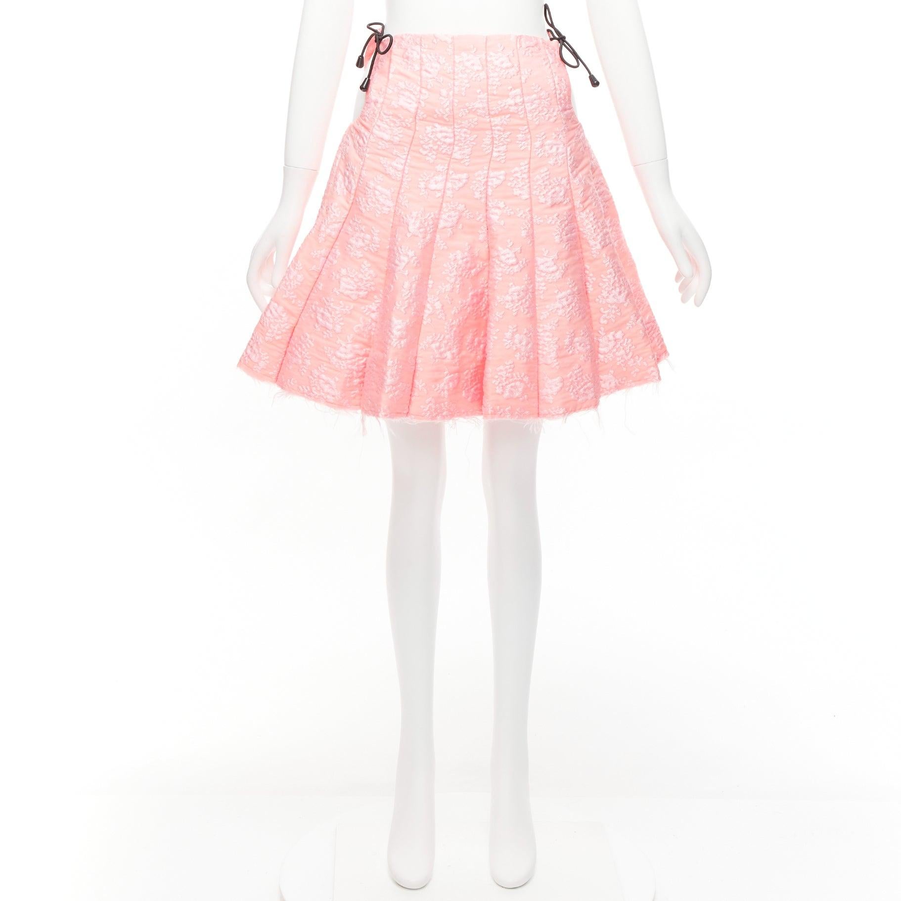 SHU SHU TONG light pink cloque bungee cord cut out waist flared skirt UK6 XS For Sale 5