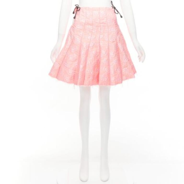 SHU SHU TONG light pink cloque bungee cord cut out waist flared skirt UK6 XS For Sale 4