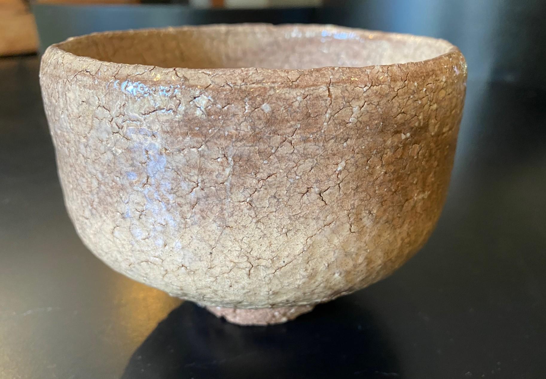 Terracotta Ciotola in ceramica giapponese Hagi Ware firmata da Shuen Yoshida con scatola in vendita