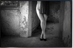 Photographie - Nu figuratif - Femme en noir et blanc  Modèle féminin de Shuki 