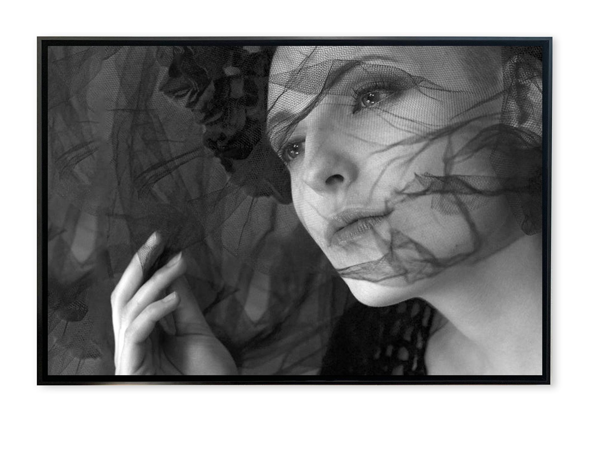 Große B &W-Fotografie mit Titel, Porträt einer Frau, 62