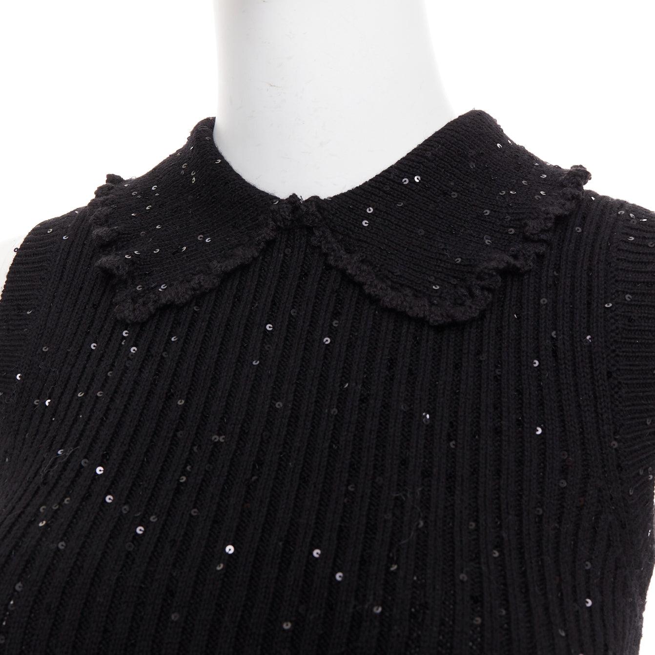 SHUSHU TONG black sequinned knit collared red logo rib crop vest UK6 XS For Sale 2
