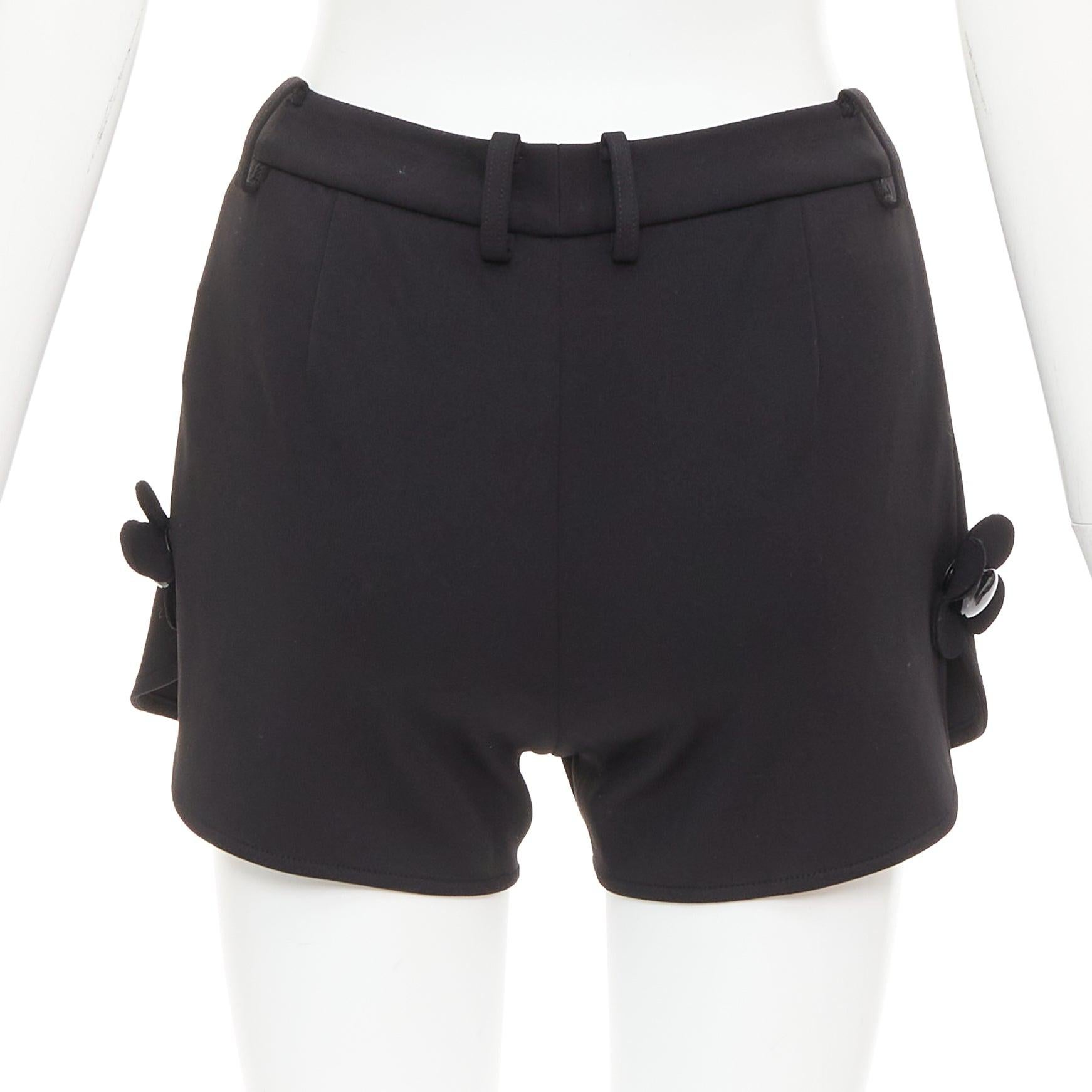 De las mujeres SHUSHU TONG Slit Shorts negro floral botón apliques mini pantalones corredor UK6 XS en venta