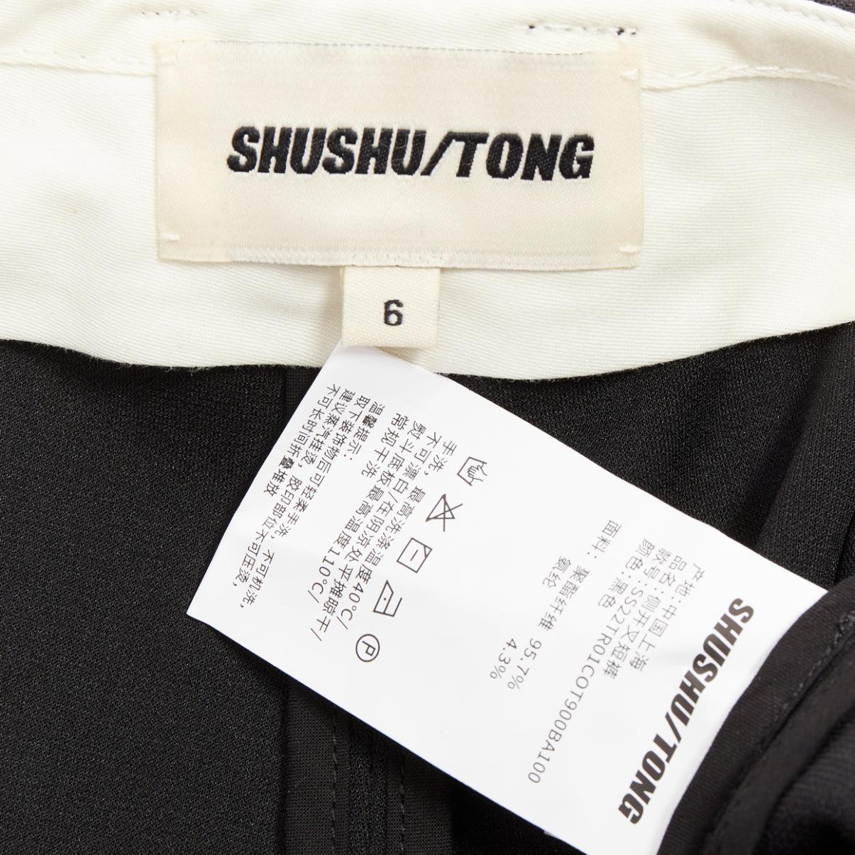 SHUSHU TONG Slit Shorts negro floral botón apliques mini pantalones corredor UK6 XS en venta 3