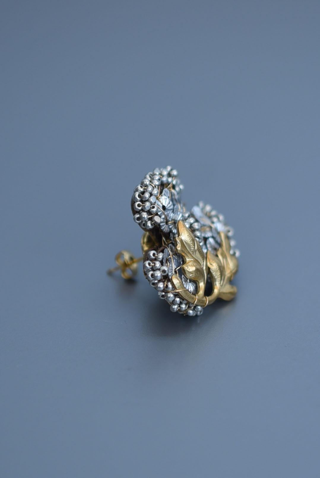orecchini shuumeigiku bijoux  / gioielli d'epoca , ricambi d'epoca degli anni '70 in vendita 5