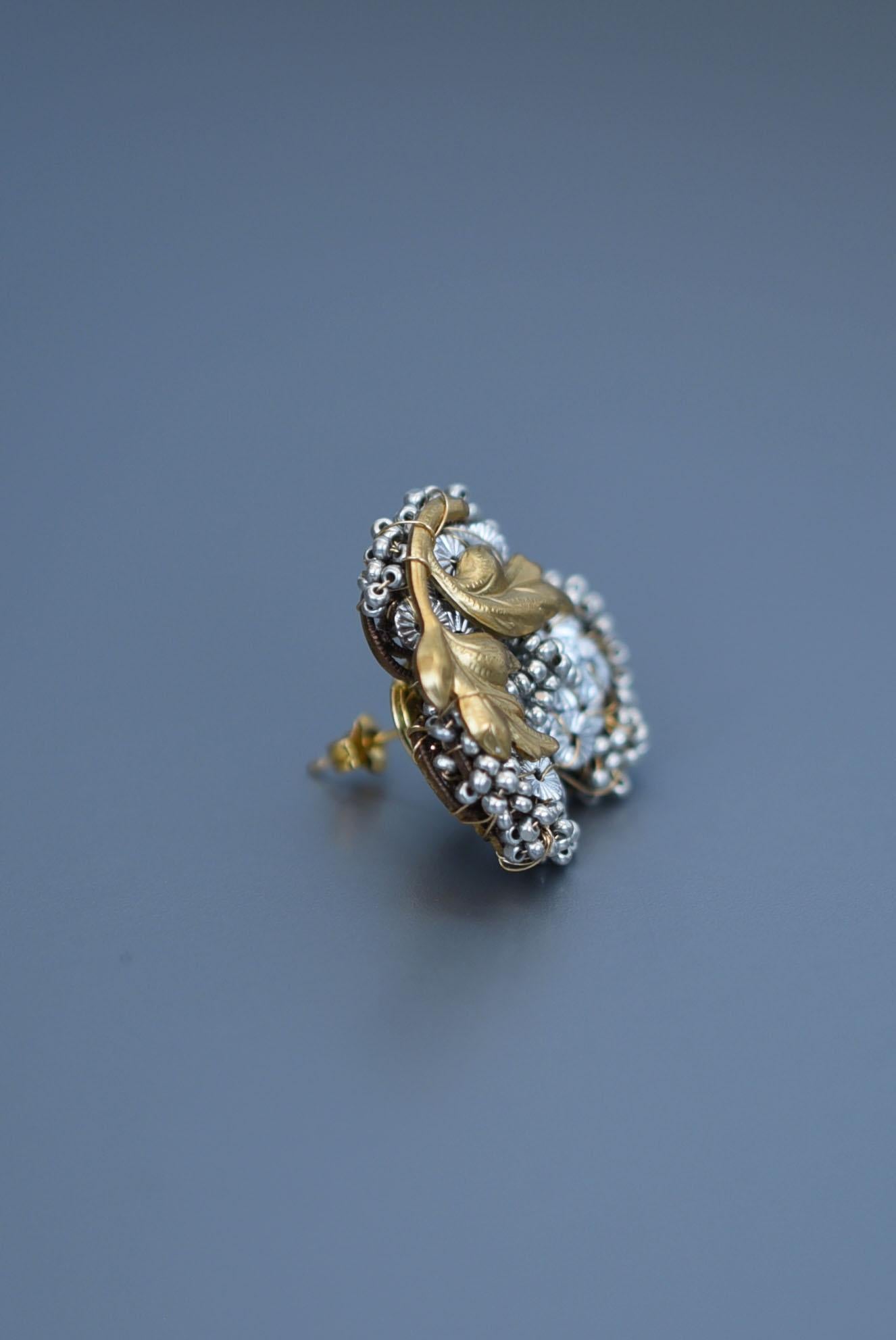 orecchini shuumeigiku bijoux  / gioielli d'epoca , ricambi d'epoca degli anni '70 In condizioni Nuovo in vendita a Sammu shi, JP