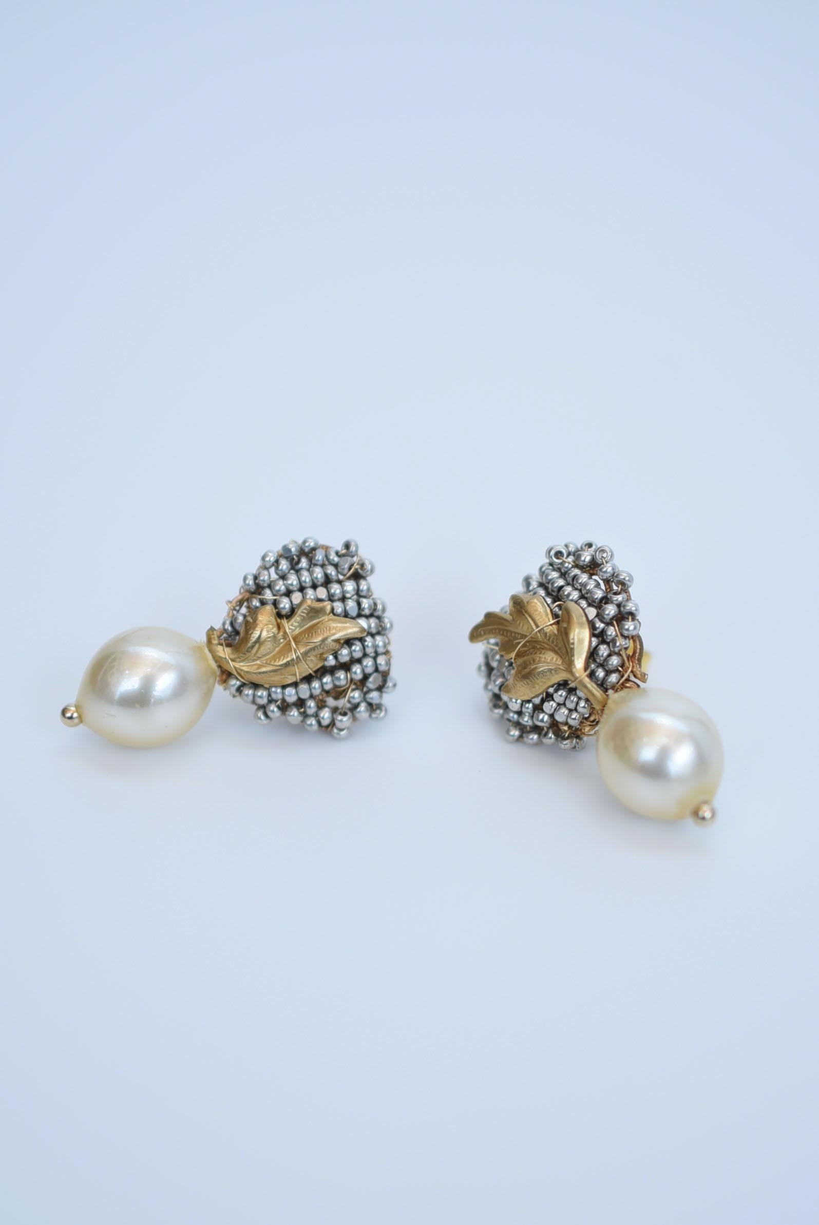 orecchino shuumeigiku petite (argento)  / gioielli d'epoca , ricambi d'epoca degli anni '70 in vendita 3