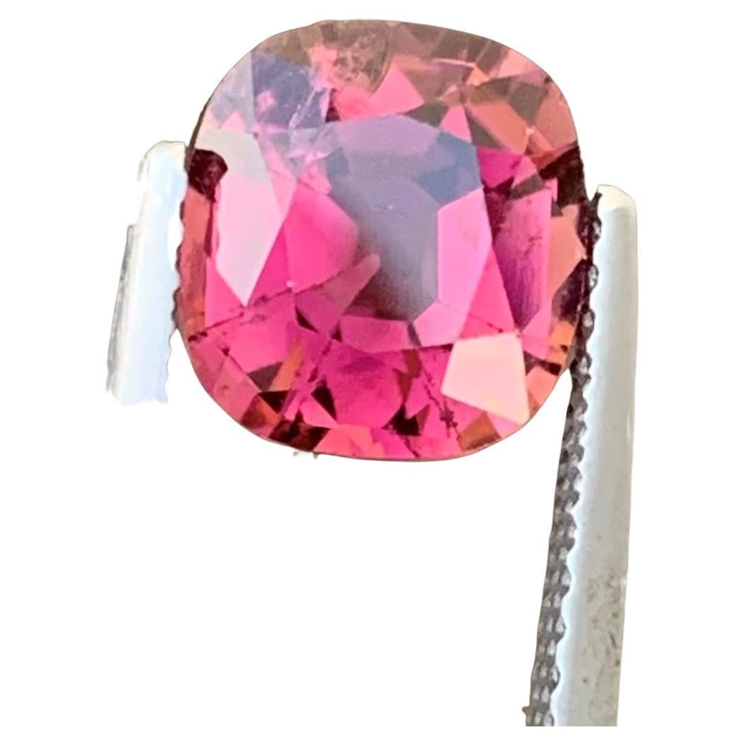 Si Clarity 1.80 Carat Natural Loose Pink Tourmaline with Cushion Shape Gemstone For Sale
