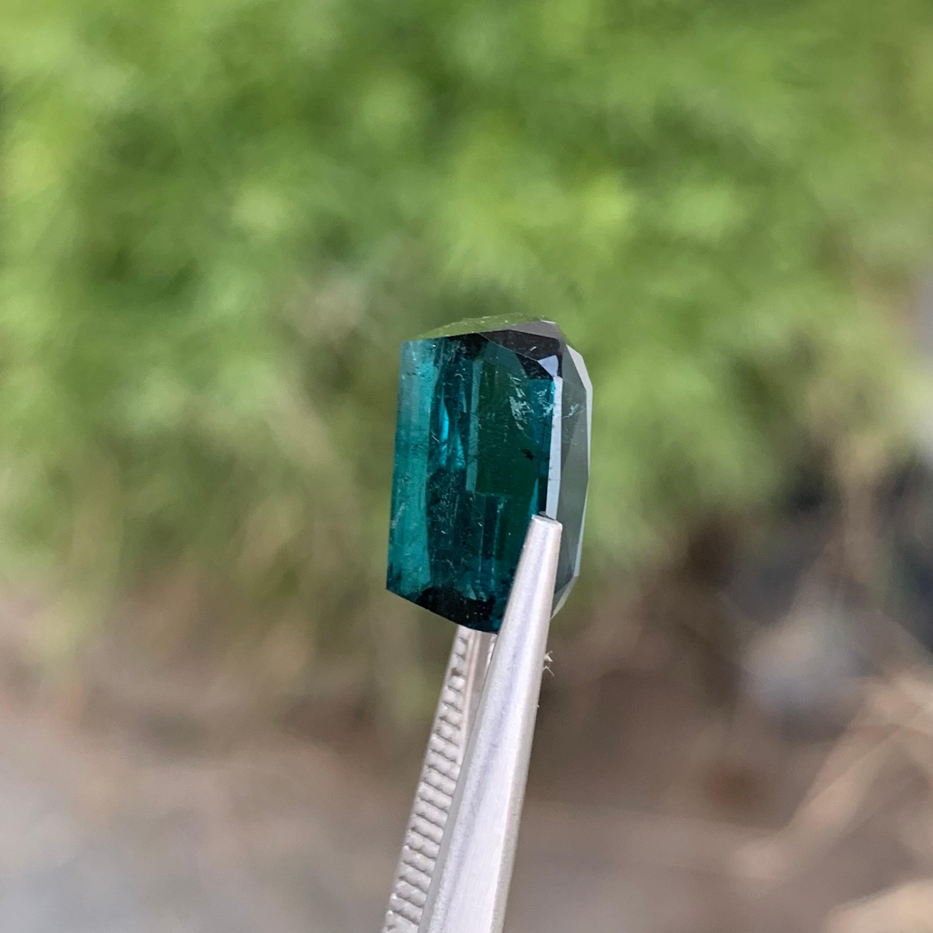 SI Clarity 7.90 Carats Natural Loose Blue Indicolite Tourmaline Long Cushion In New Condition For Sale In Peshawar, PK
