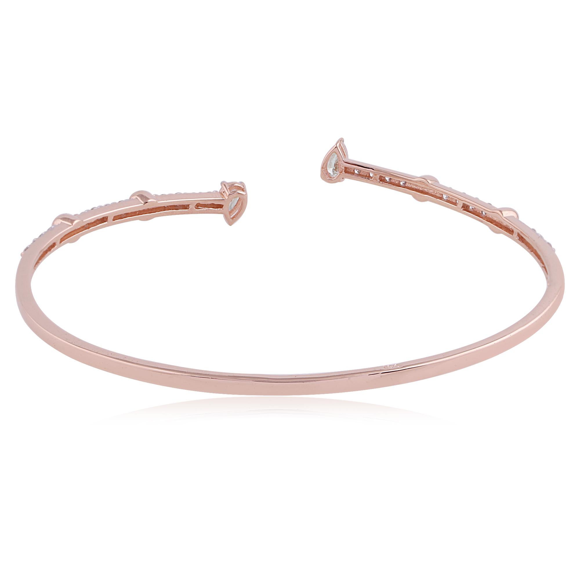 SI Clarity HI Color 0.92ct Diamond 18k Rose Gold Minimalist Open Bangle Bracelet In New Condition For Sale In Diera, Dubai