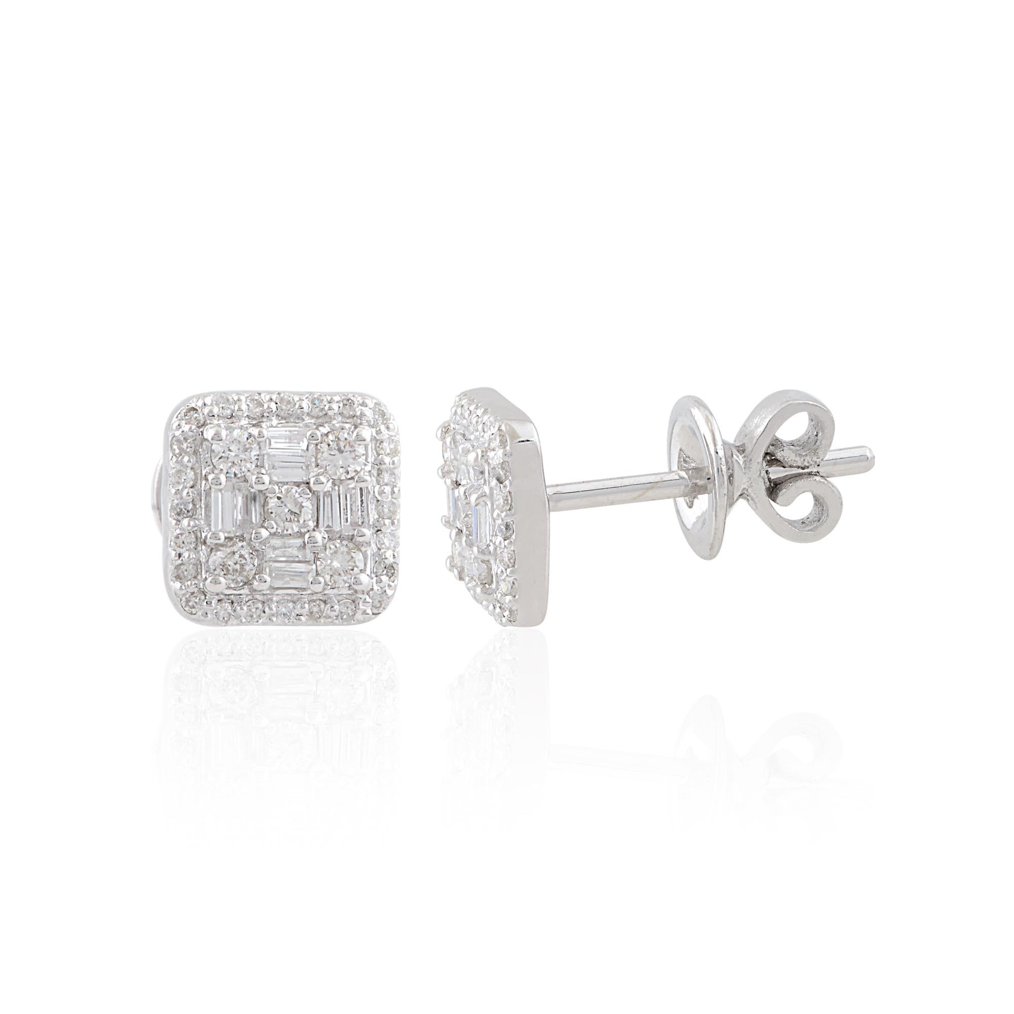 Code de l'article :- STE-1199A (SFE-1101)
Poids brut :- 1.75 gm
Or blanc massif 10k Poids :- 1.69 gm
Poids du diamant naturel :- 0.36 Ct. ( DIAMANT MOYEN DE PURETÉ SI1-SI2 ET DE COULEUR H-I )
Taille des boucles d'oreilles :- 8 mm environ.

✦