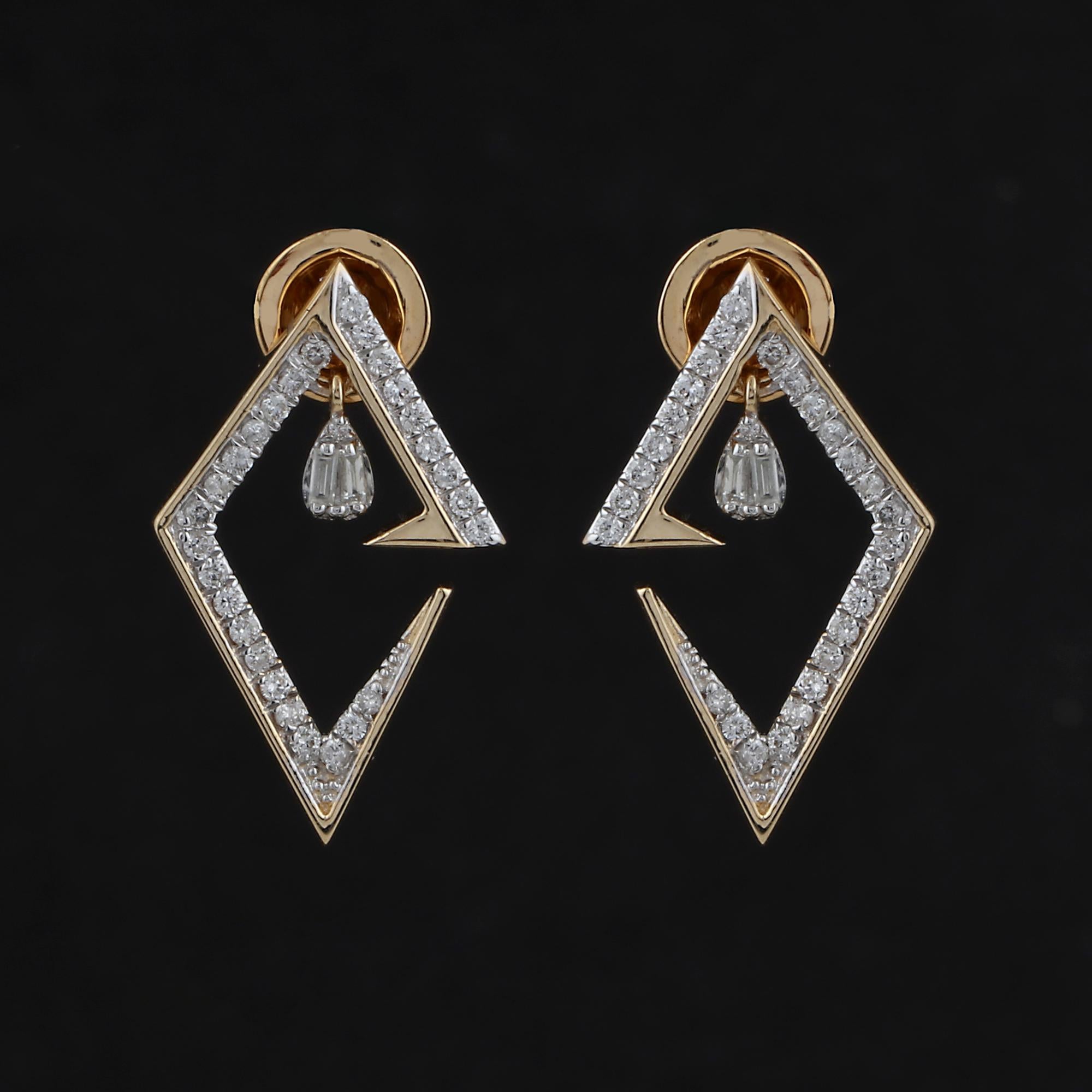 Round Cut SI Clarity HI Color Diamond Geometric Stud Earrings 18 Karat Yellow Gold Jewelry For Sale