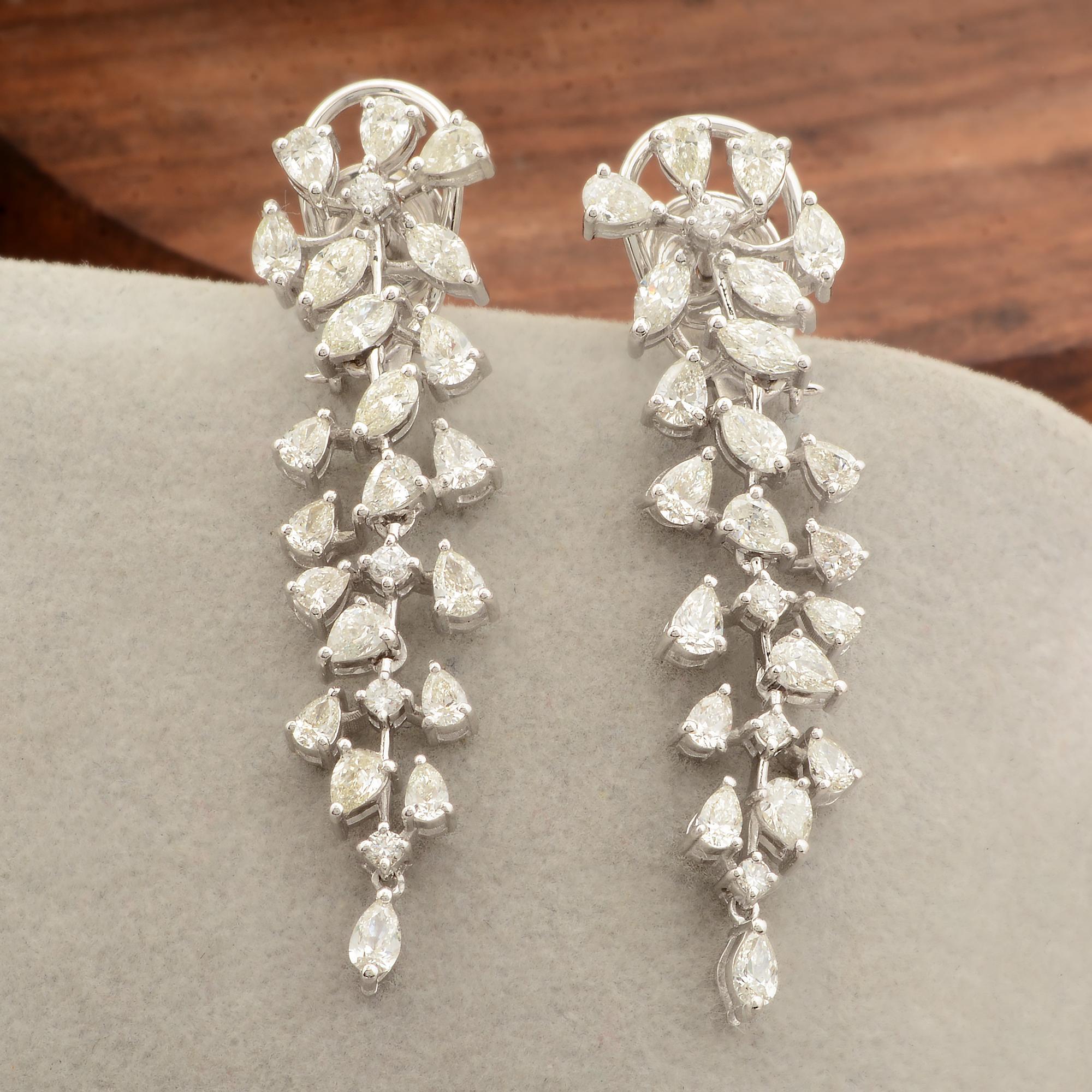 SI Klarheit HI Farbe Gemischte Form Diamant Verlobung Tropfen Ohrringe 18k Weißgold im Zustand „Neu“ im Angebot in Diera, Dubai