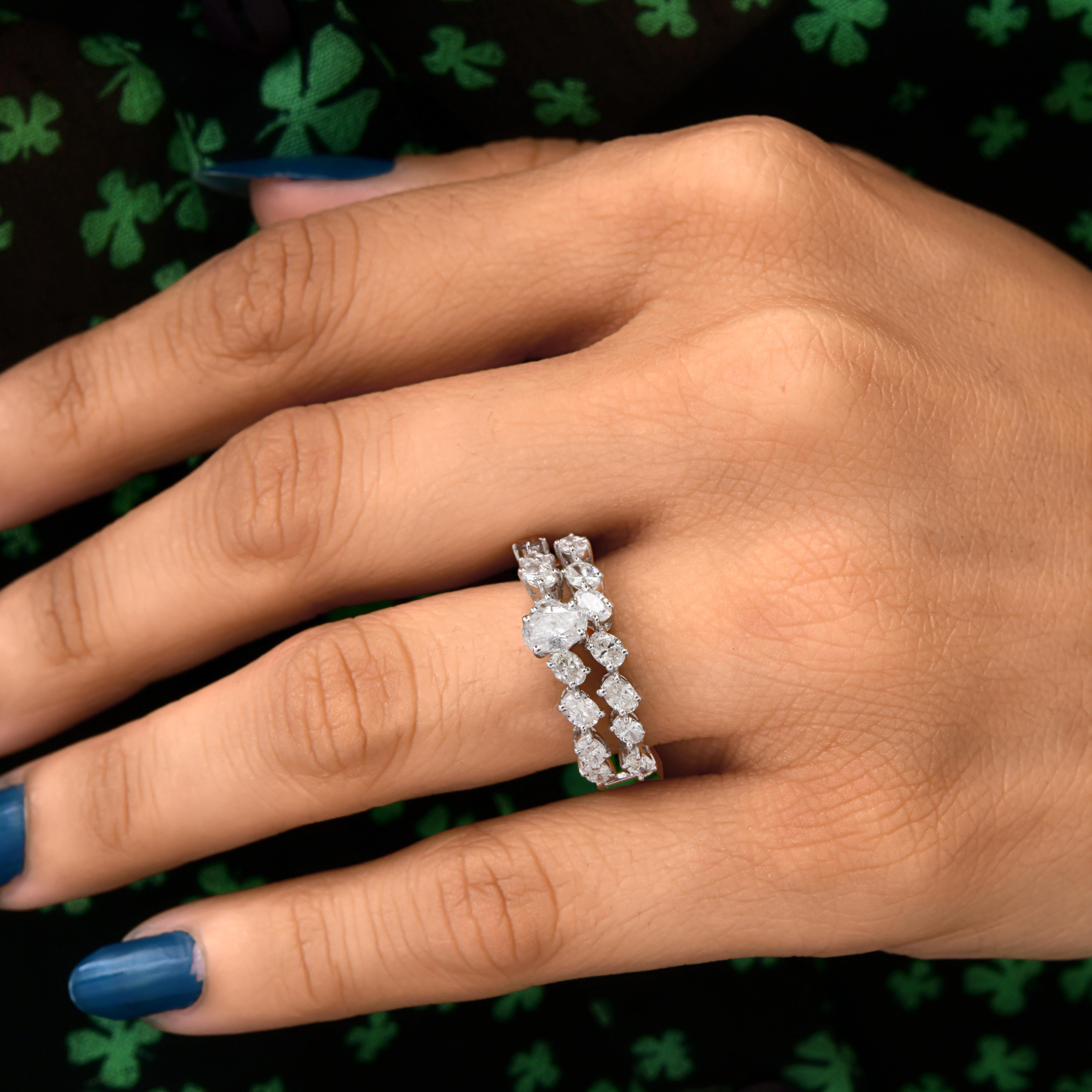 Im Angebot: SI Reinheit HI Farbe Oval Cut Diamond Double Band Verlobungsring 18k Weißgold () 2