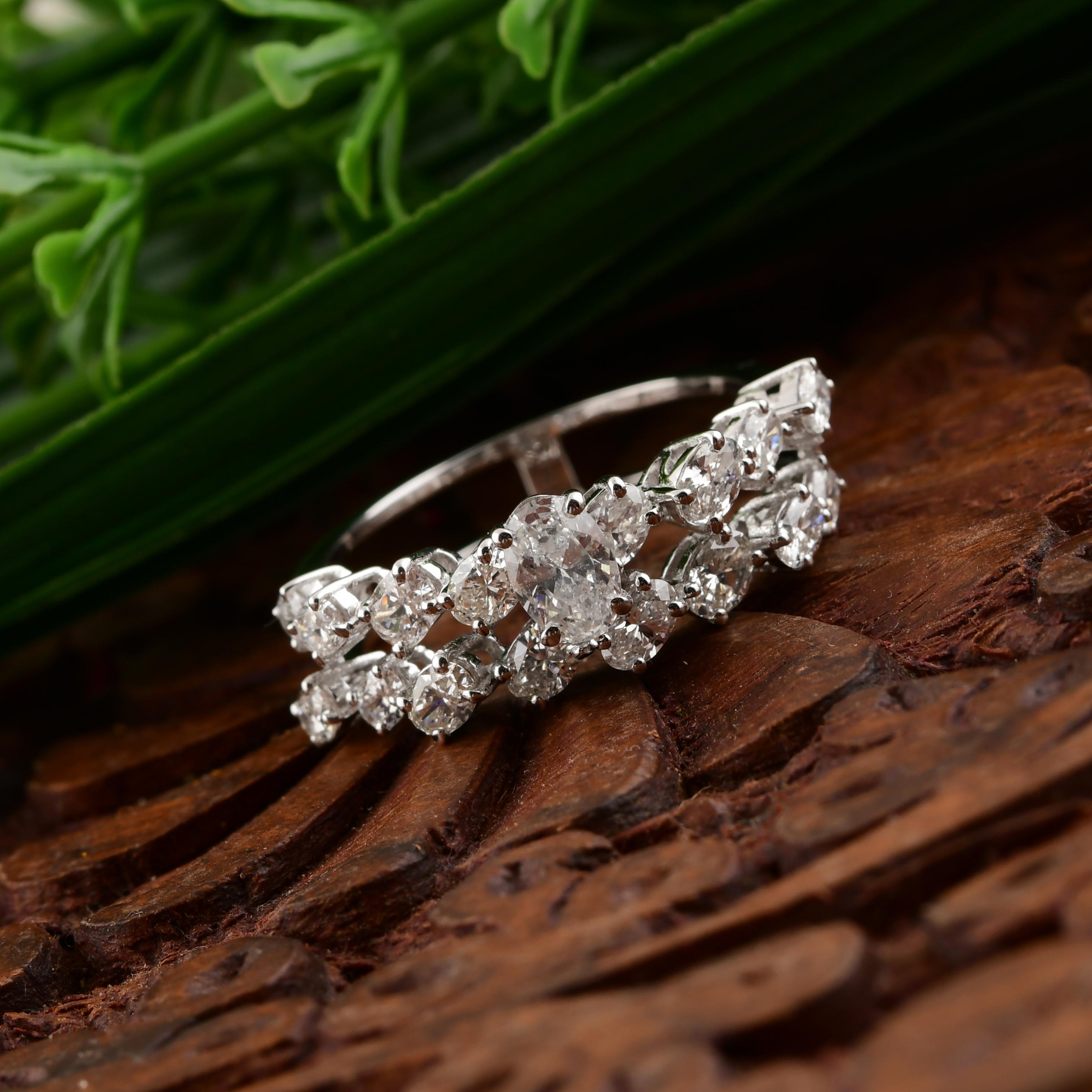 Im Angebot: SI Reinheit HI Farbe Oval Cut Diamond Double Band Verlobungsring 18k Weißgold () 3