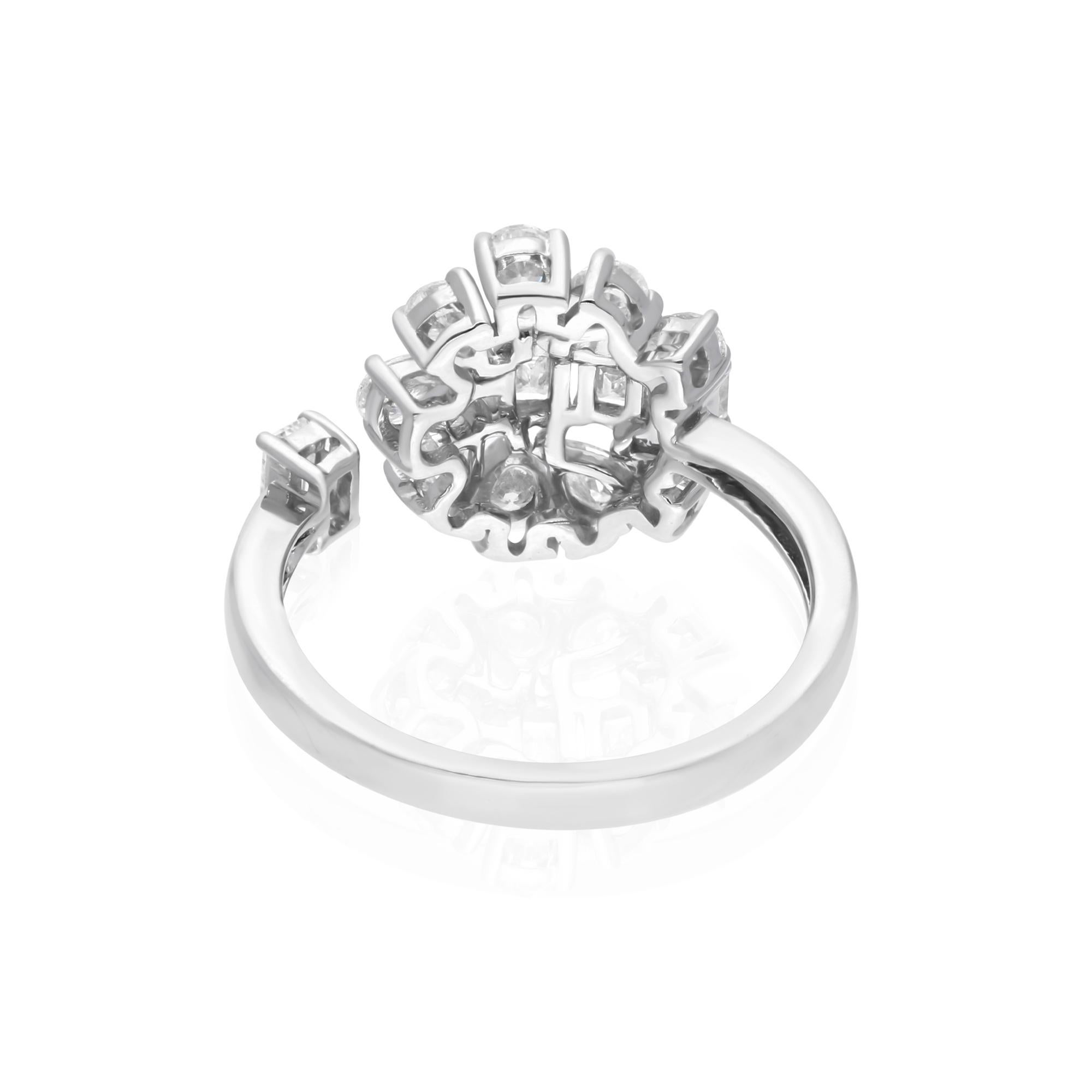 SI Claridad HI Color Pera y Esmeralda Anillo Puño Diamante Oro Blanco 18 Kilates Moderno en venta