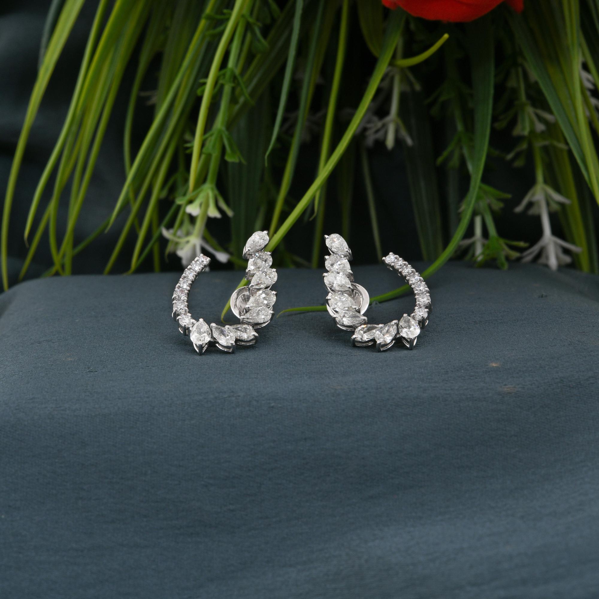 SI Clarity HI Color Pear Marquise Round Diamond Earrings 18 Karat White Gold In New Condition For Sale In Diera, Dubai