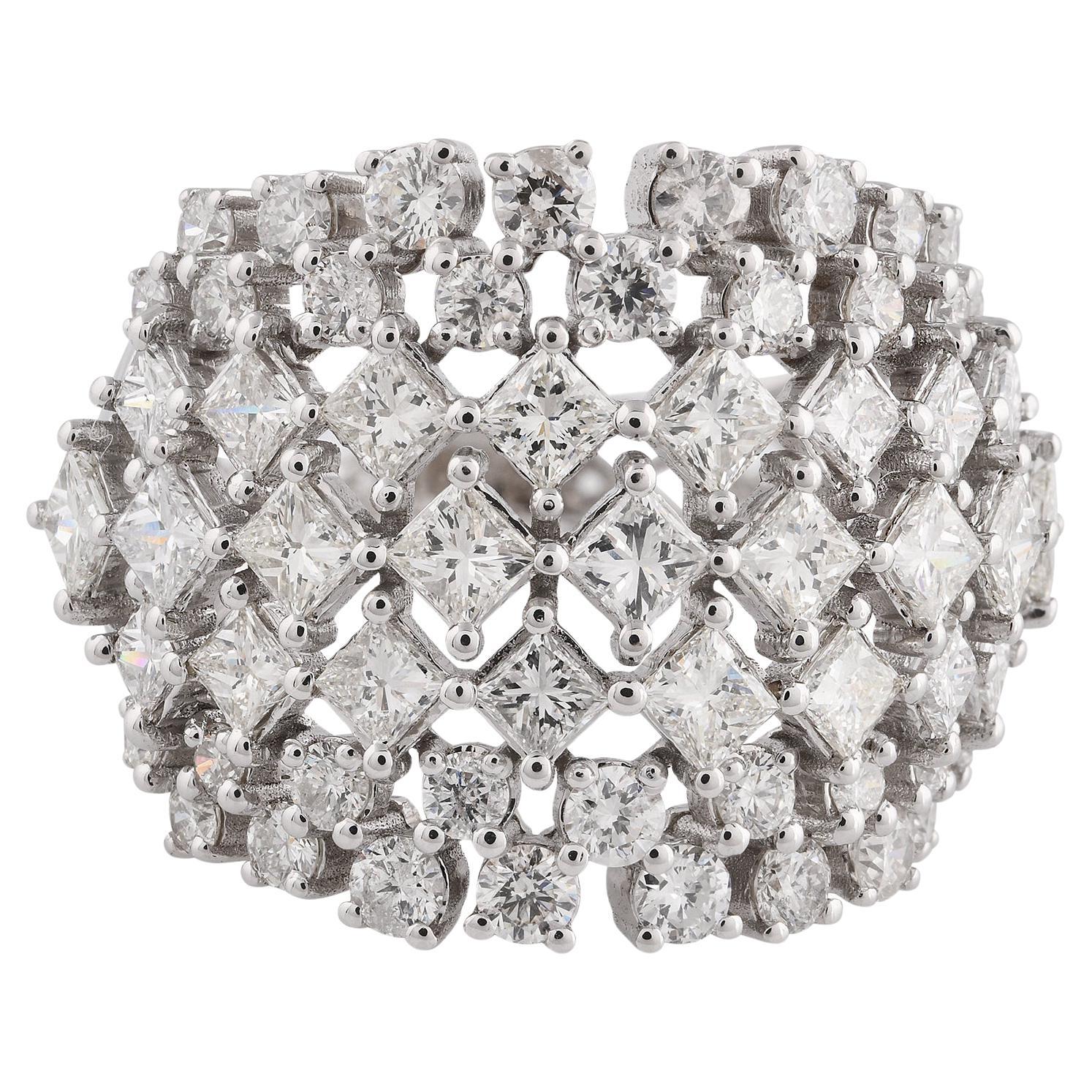 SI Chiarezza HI Colore Anello a cupola con diamante taglio principessa rotondo Oro bianco 18 carati