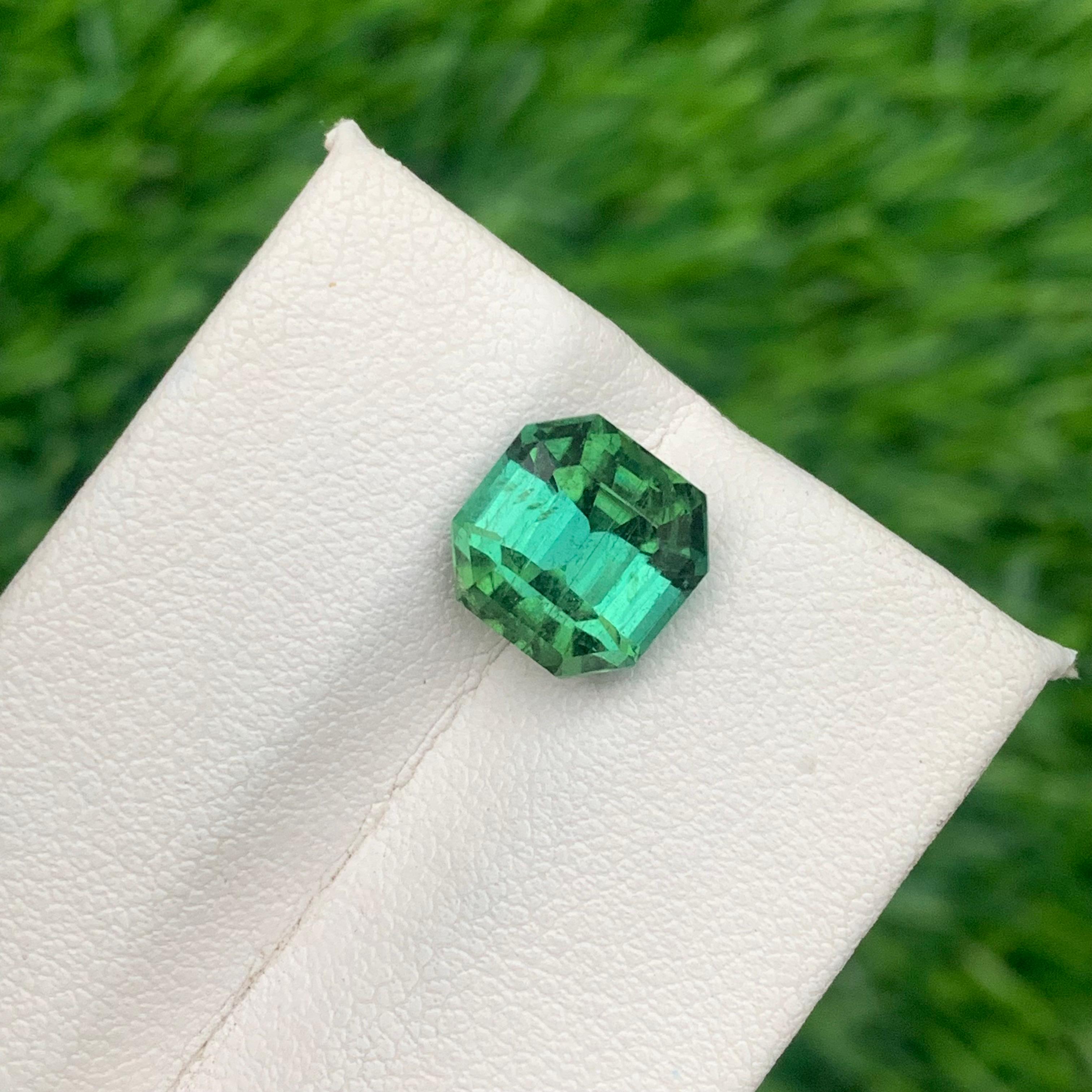 SI Clarity Natural Loose Mint Green Tourmaline Ring Gemstone 4.25 Carat In New Condition In Peshawar, PK