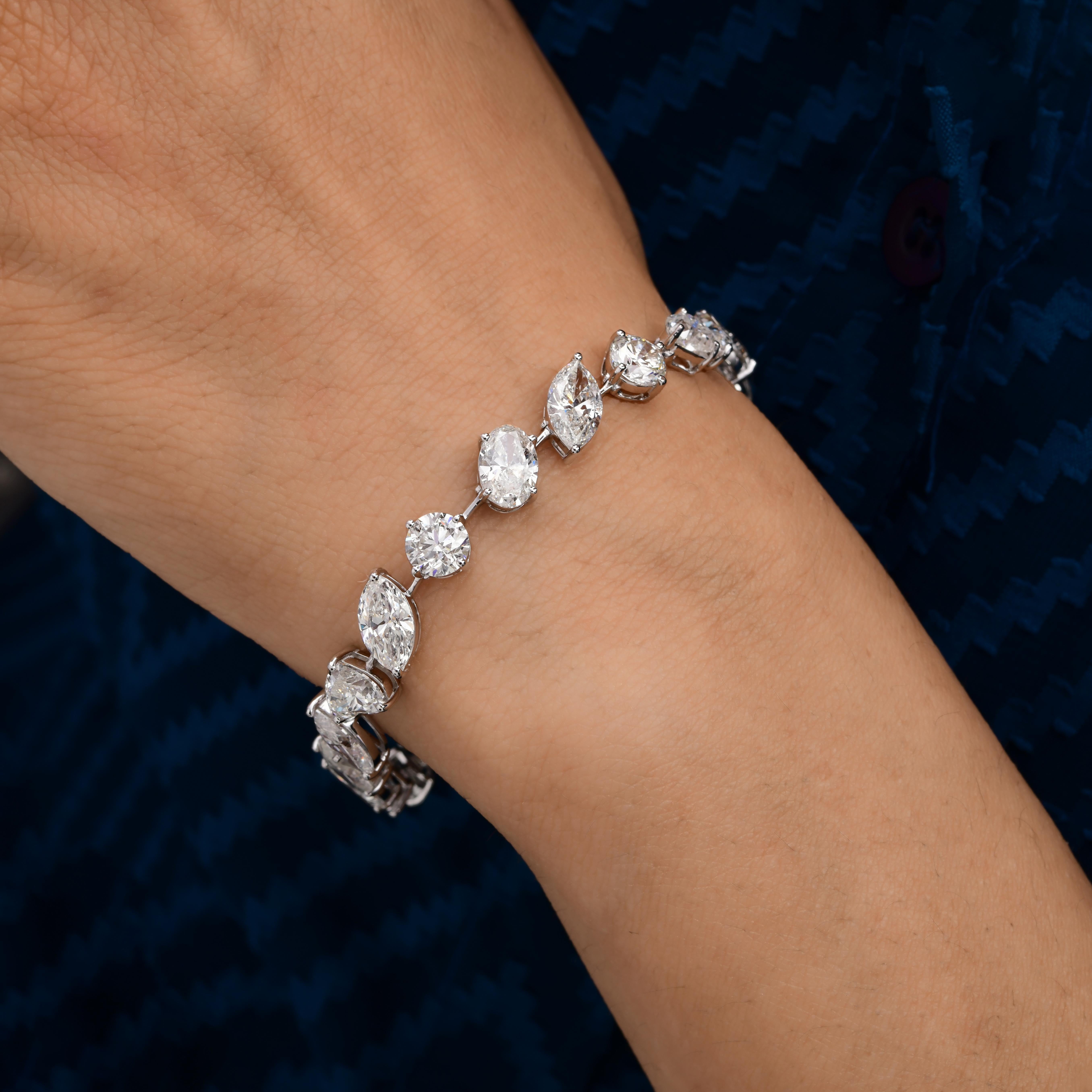 Women's SI/H Certified Diamond 18.45 Carats Link Bracelet 18k Solid White Gold For Sale