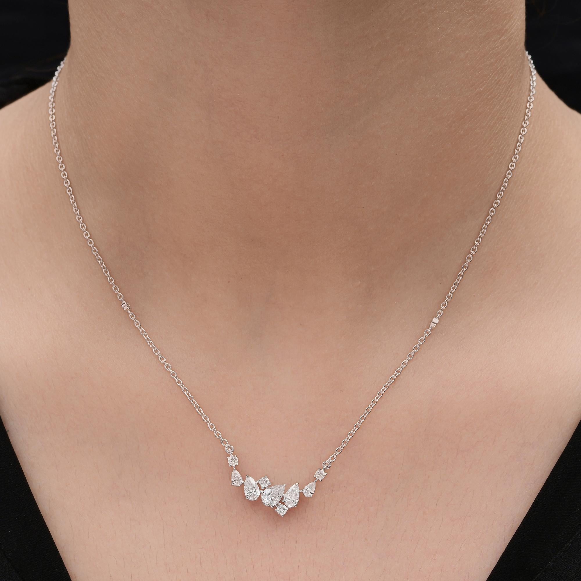 Wir präsentieren die außergewöhnliche Certified 1.08 Carat Diamond Chain Necklace, ein wahres Meisterwerk der Juwelierkunst, das Luxus und Brillanz verkörpert. Dieses mit außergewöhnlicher Kunstfertigkeit und Liebe zum Detail gefertigte Collier