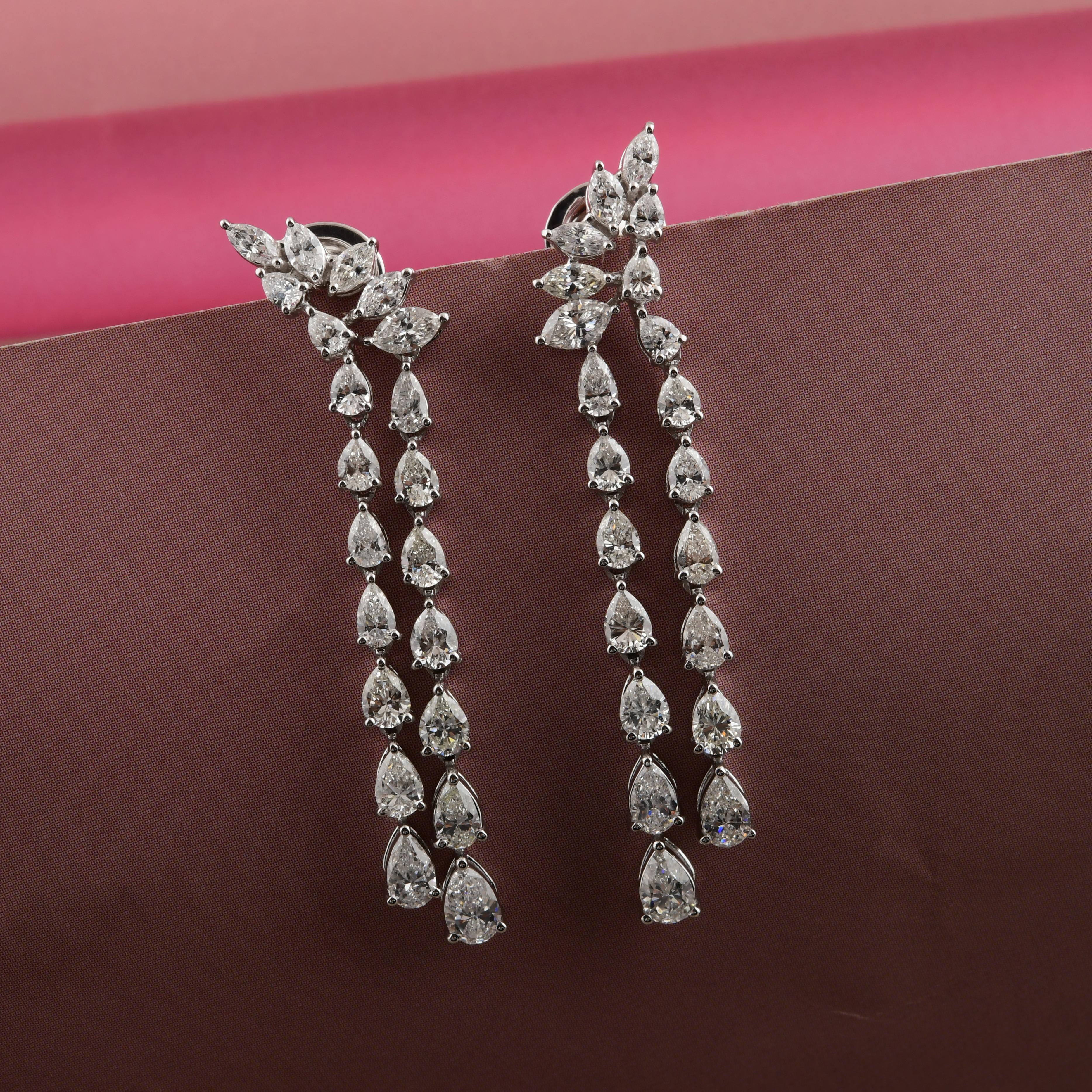 SI/HI Pendientes colgantes de diamantes de 3,93 quilates Oro blanco de 18 quilates Joyería fina en venta 1