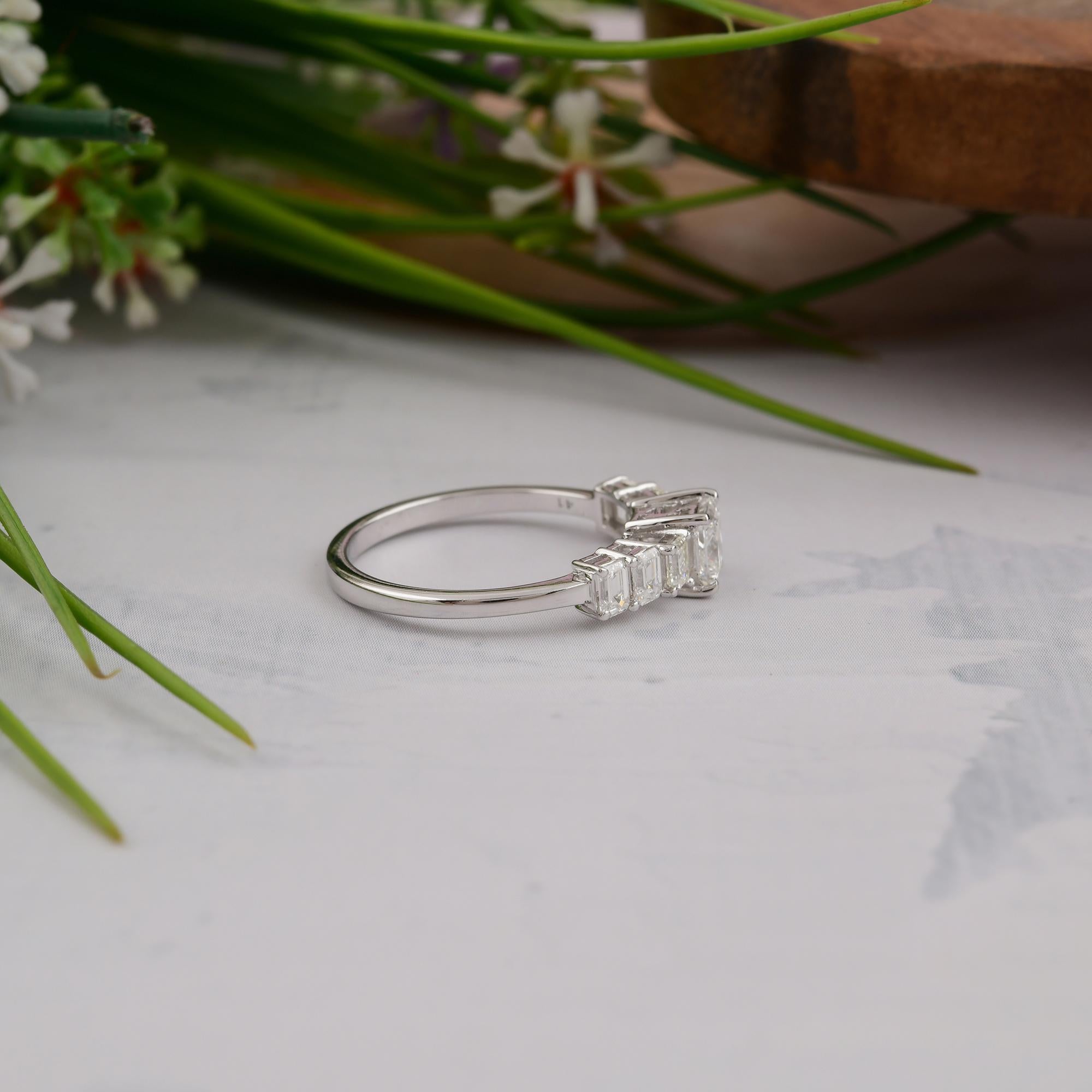 For Sale:  SI/HI Certified Princess Cut Center Diamond Engagement Ring 18 Karat White Gold 10