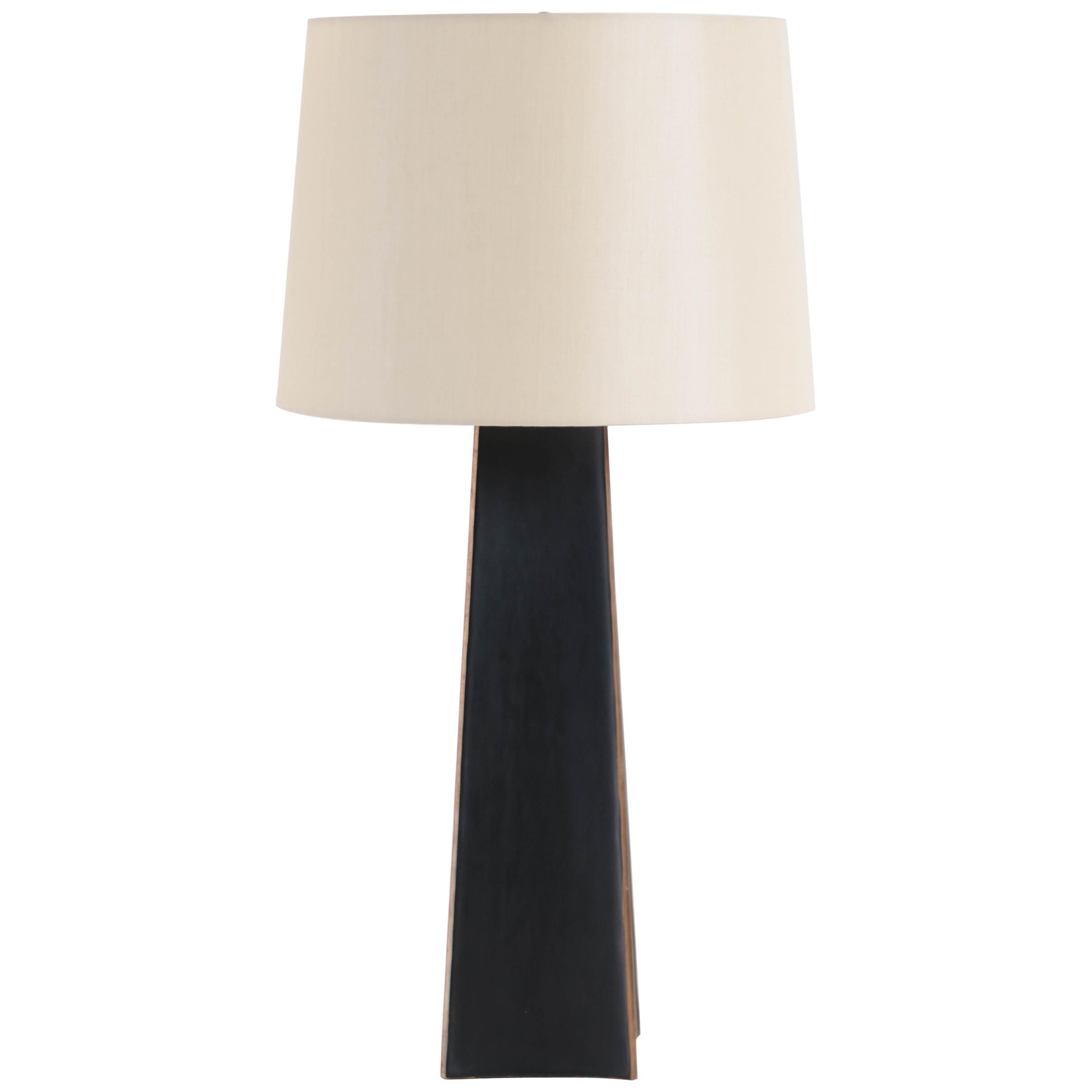 Si Wa Table Lamp, Black Lacquer by Robert Kuo, Hand Repousse, Limited Edition For Sale
