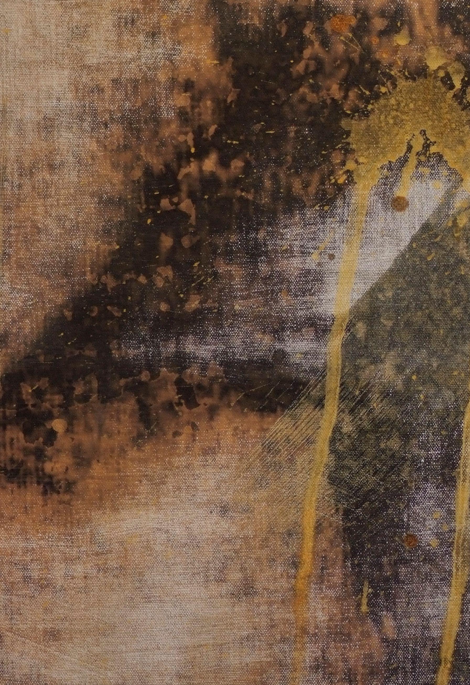 L'elegante carta pesante viene trattata con diversi strati di vernice e tinte per adattarsi alle tonalità della fotografia scelta.    La foto viene poi trasferita su questo sfondo elaborato e migliorata.  La pergamena è quindi pronta per gli strati