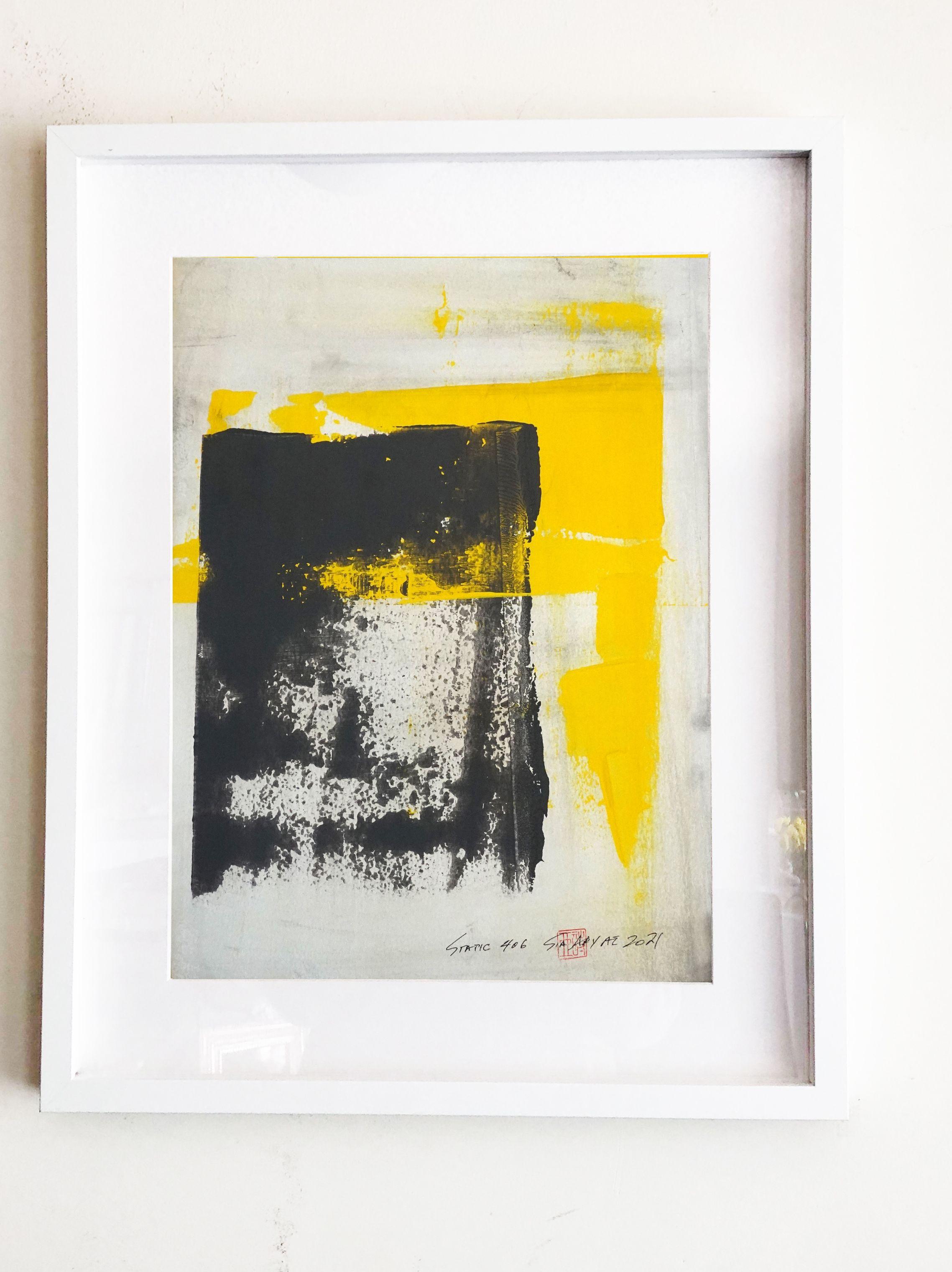  Lebendiges abstraktes gelbes gerahmtes Gemälde  Dies ist grau mit einem Schuss Gelb mit einem Twist, Striking es macht immer eine Aussage.  Gemälde ist 12X17